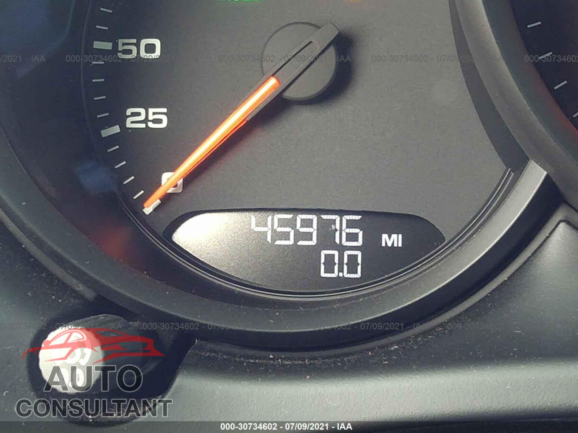 PORSCHE MACAN 2017 - WP1AG2A58HLB51957
