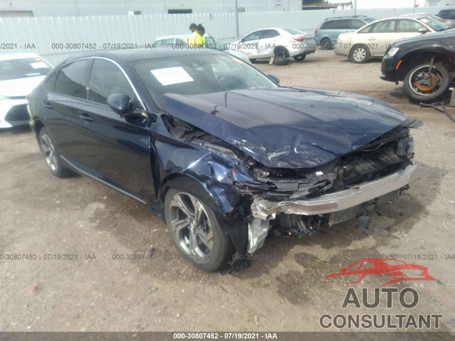 HONDA ACCORD SEDAN 2018 - 1HGCV1F44JA025768
