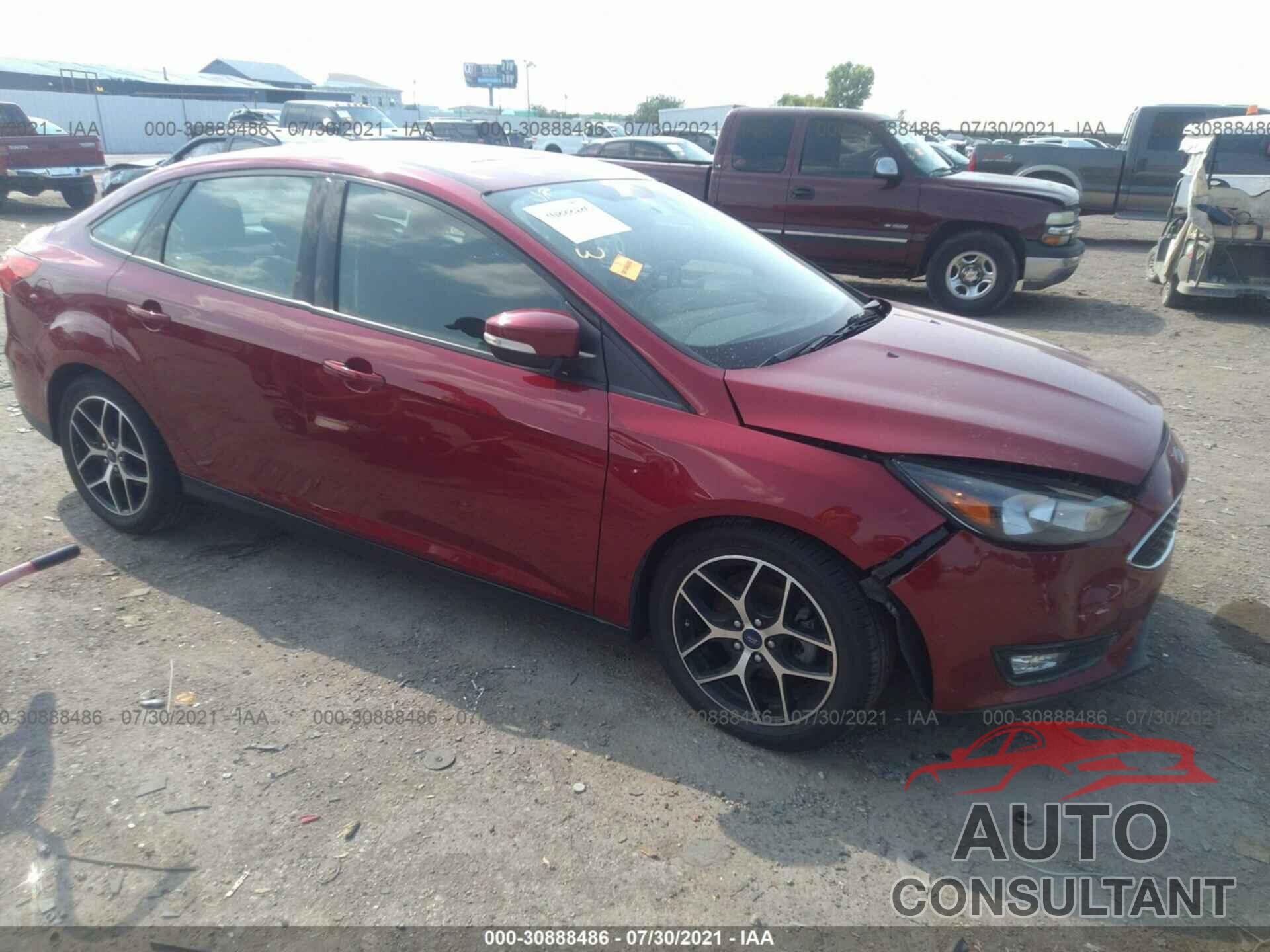 FORD FOCUS 2017 - 1FADP3H20HL322559