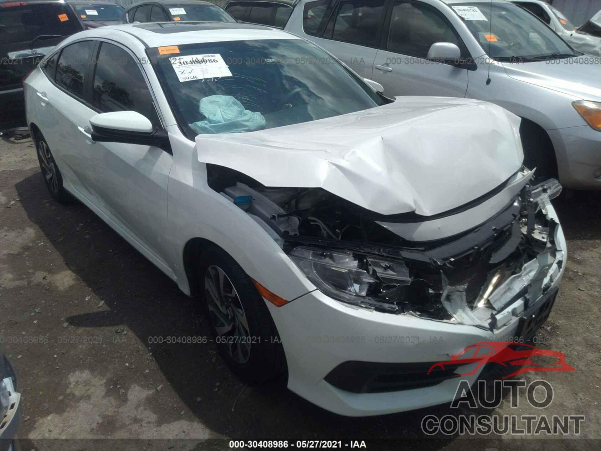 HONDA CIVIC SEDAN 2017 - 19XFC2F74HE017341