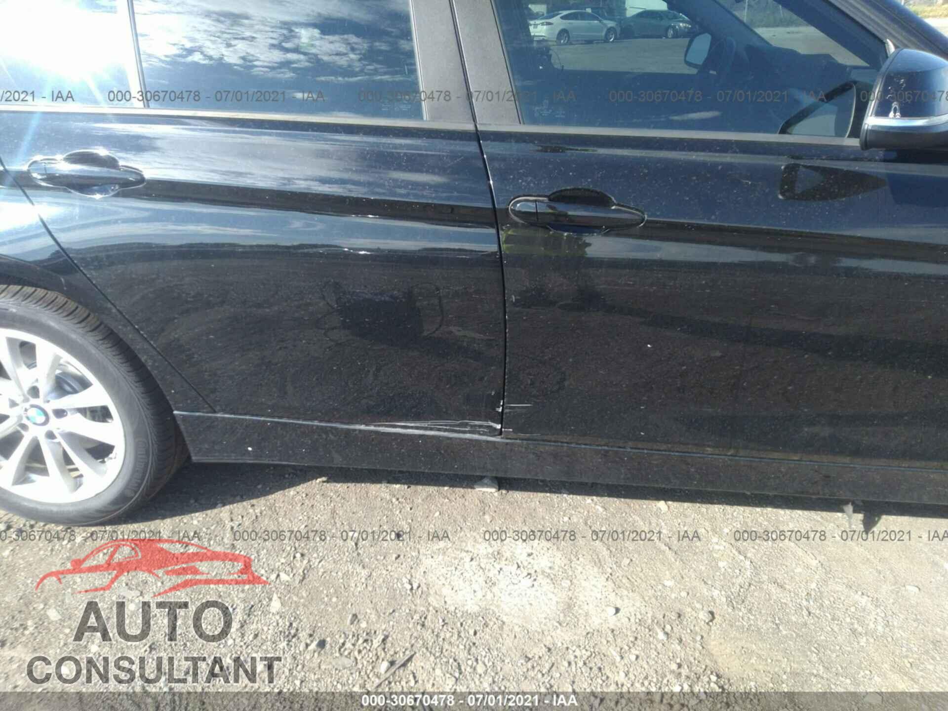 BMW 3 SERIES 2016 - WBA8E5G58GNU20294