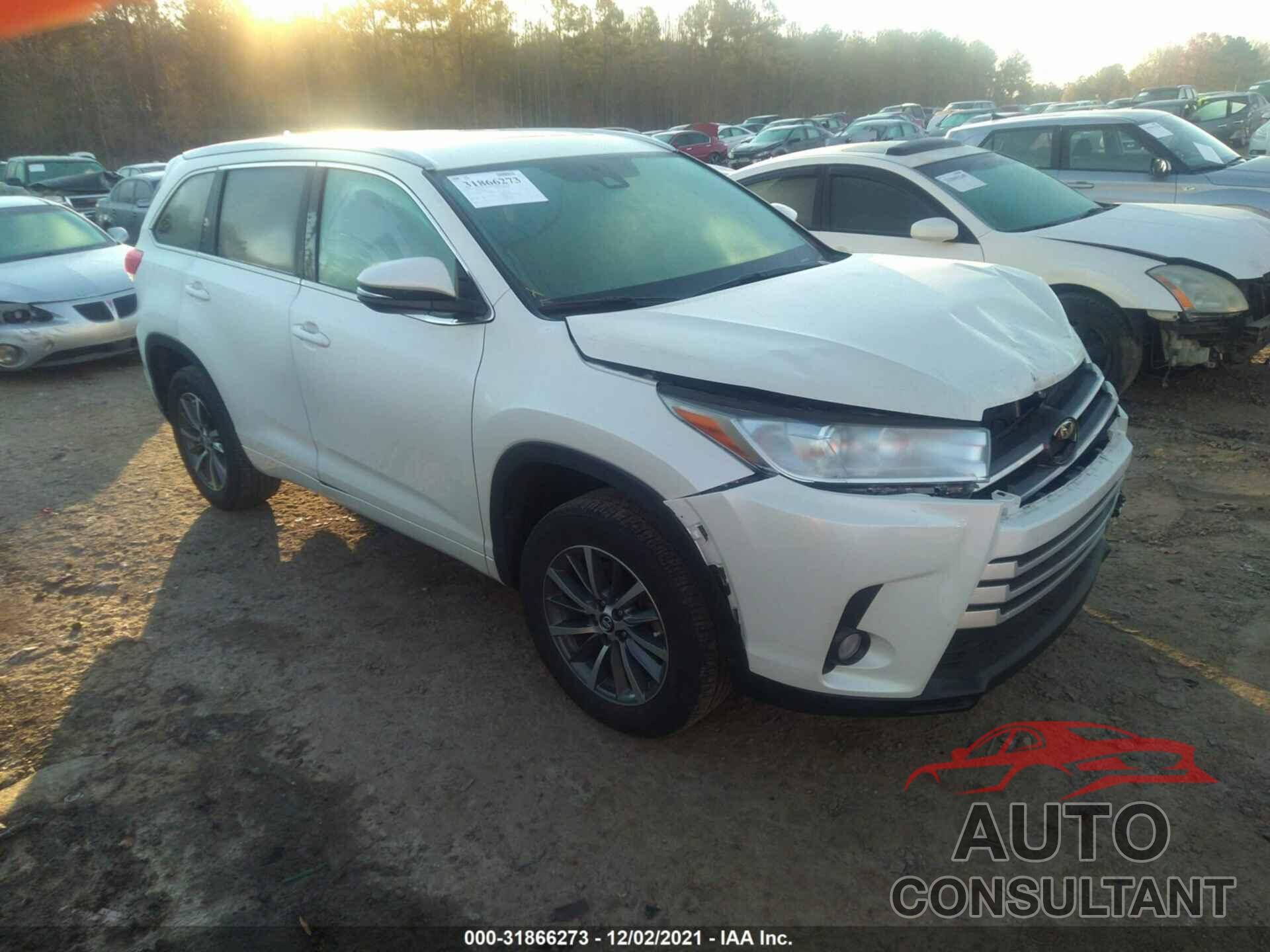 TOYOTA HIGHLANDER 2018 - 5TDKZRFH4JS547805