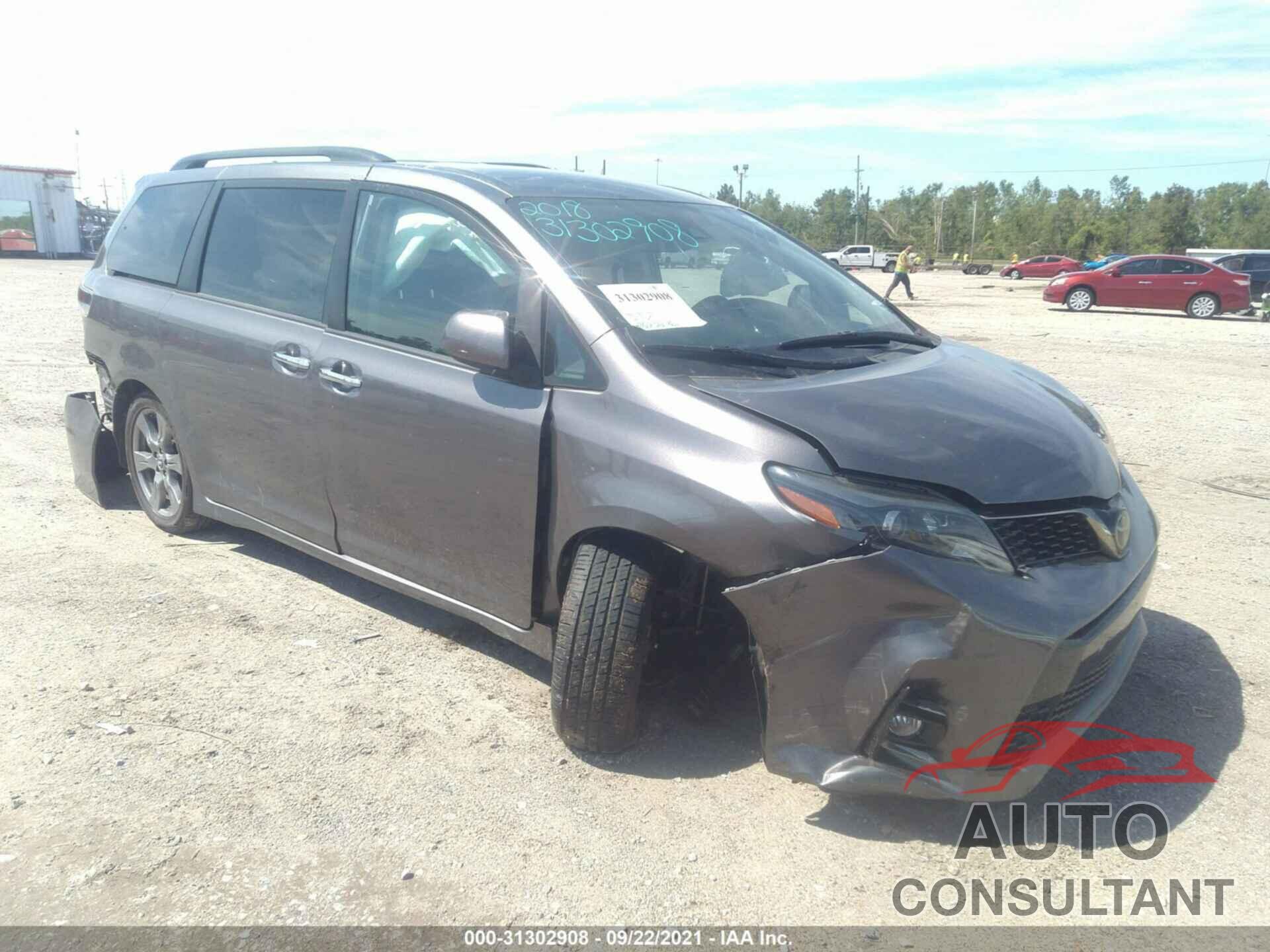 TOYOTA SIENNA 2018 - 5TDXZ3DC0JS938718