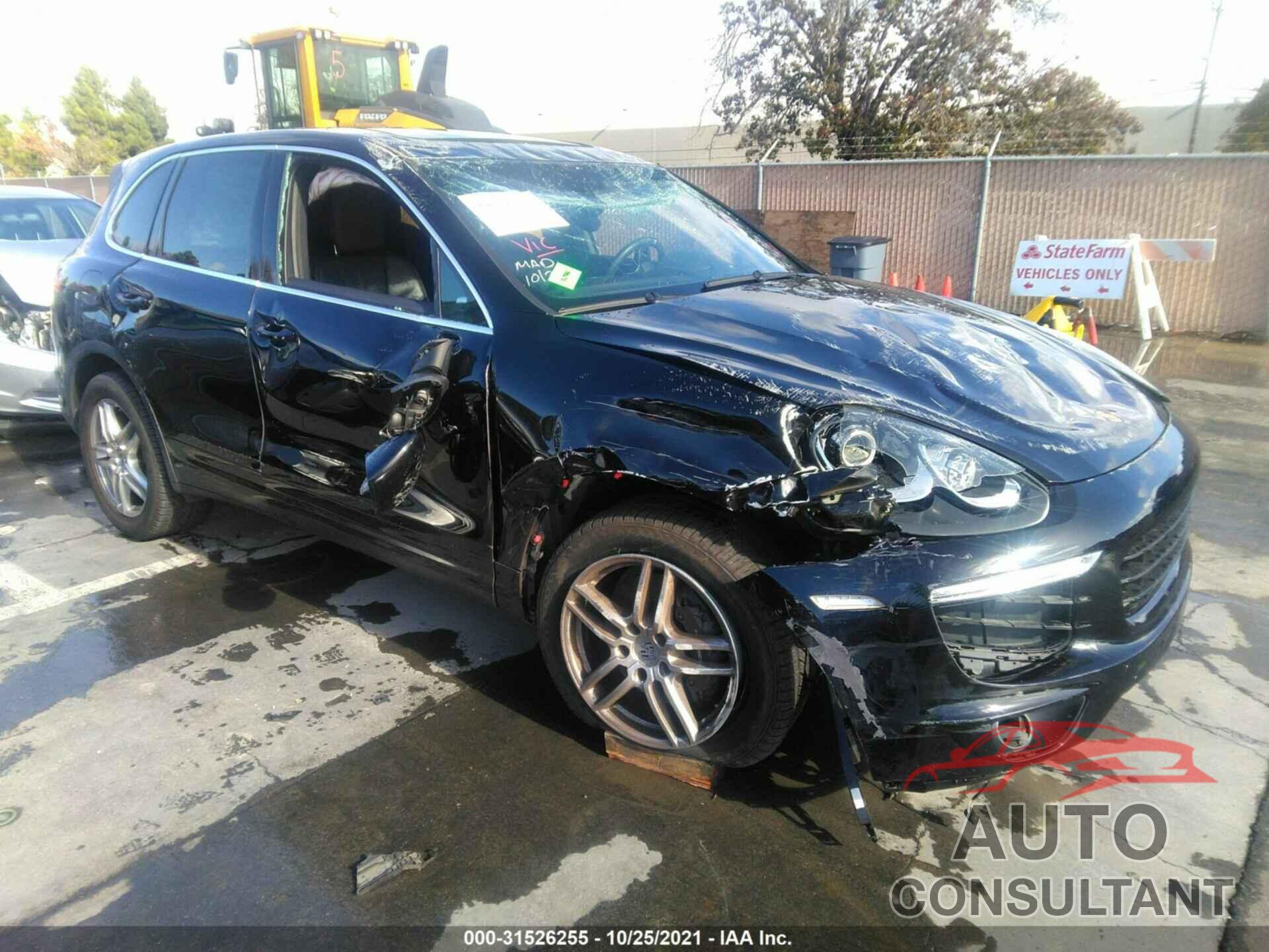 PORSCHE CAYENNE 2016 - WP1AA2A21GLA08354