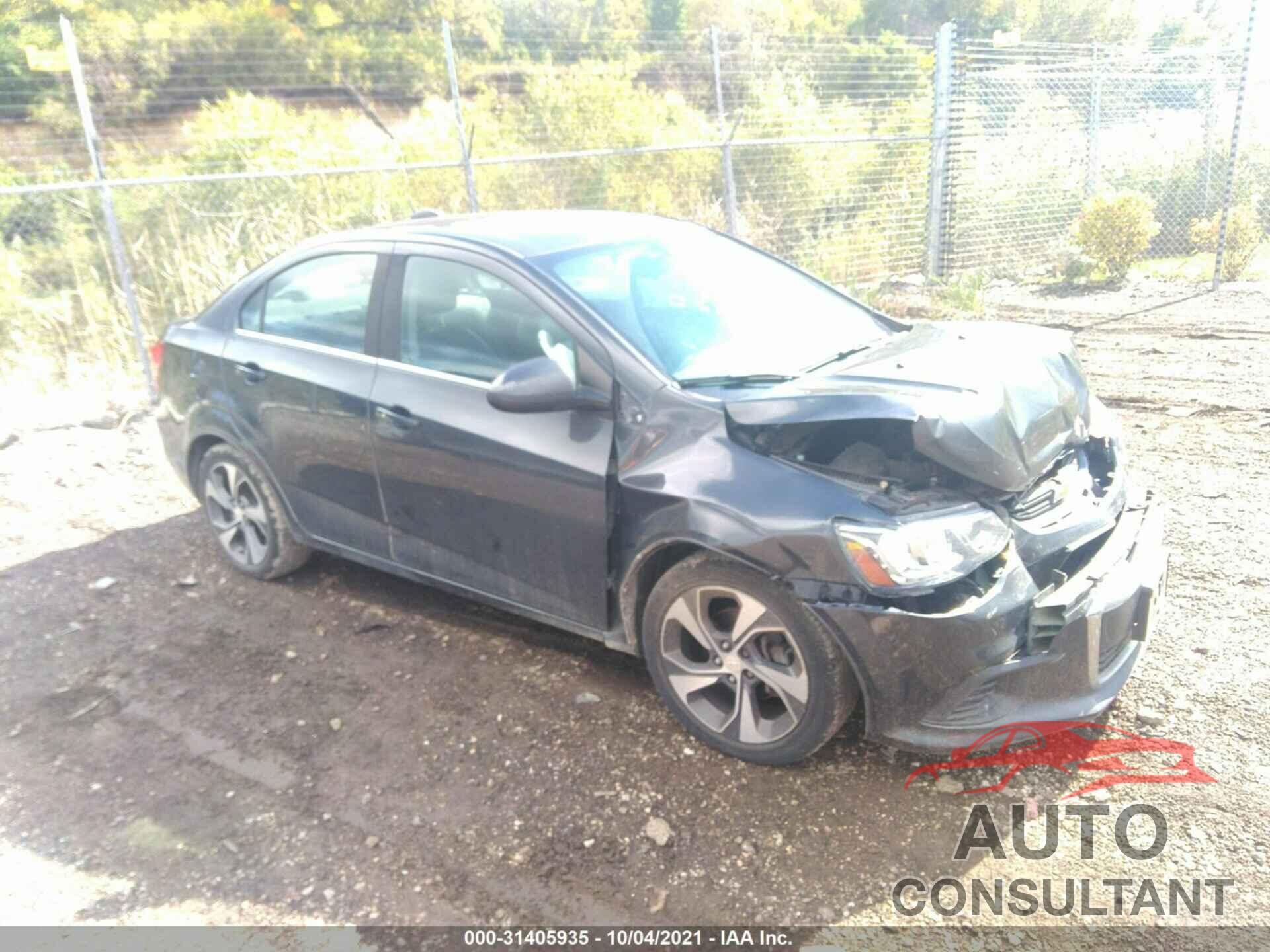 CHEVROLET SONIC 2017 - 1G1JF5SB6H4109770