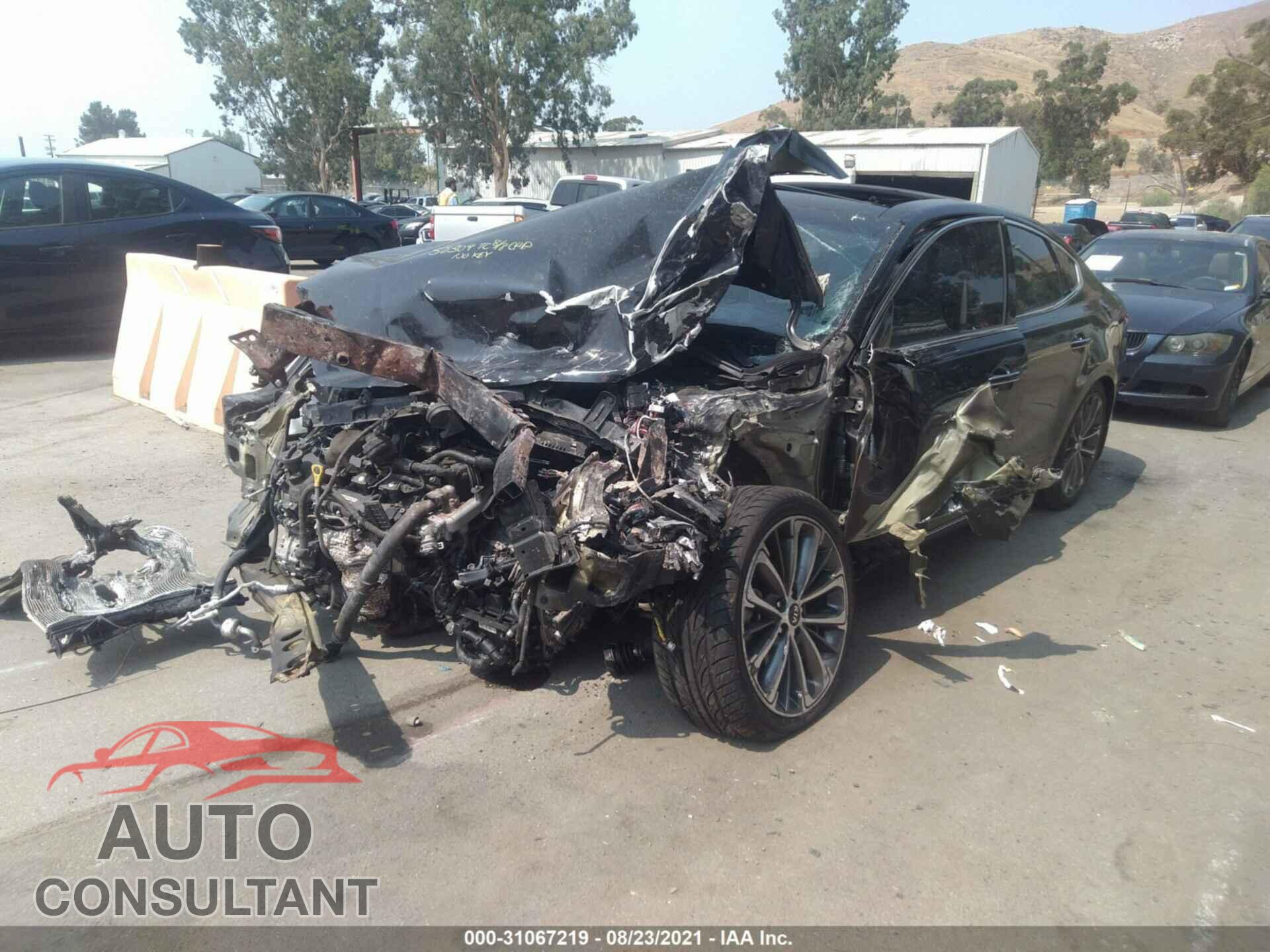 KIA CADENZA 2017 - KNALC4J16H5089880