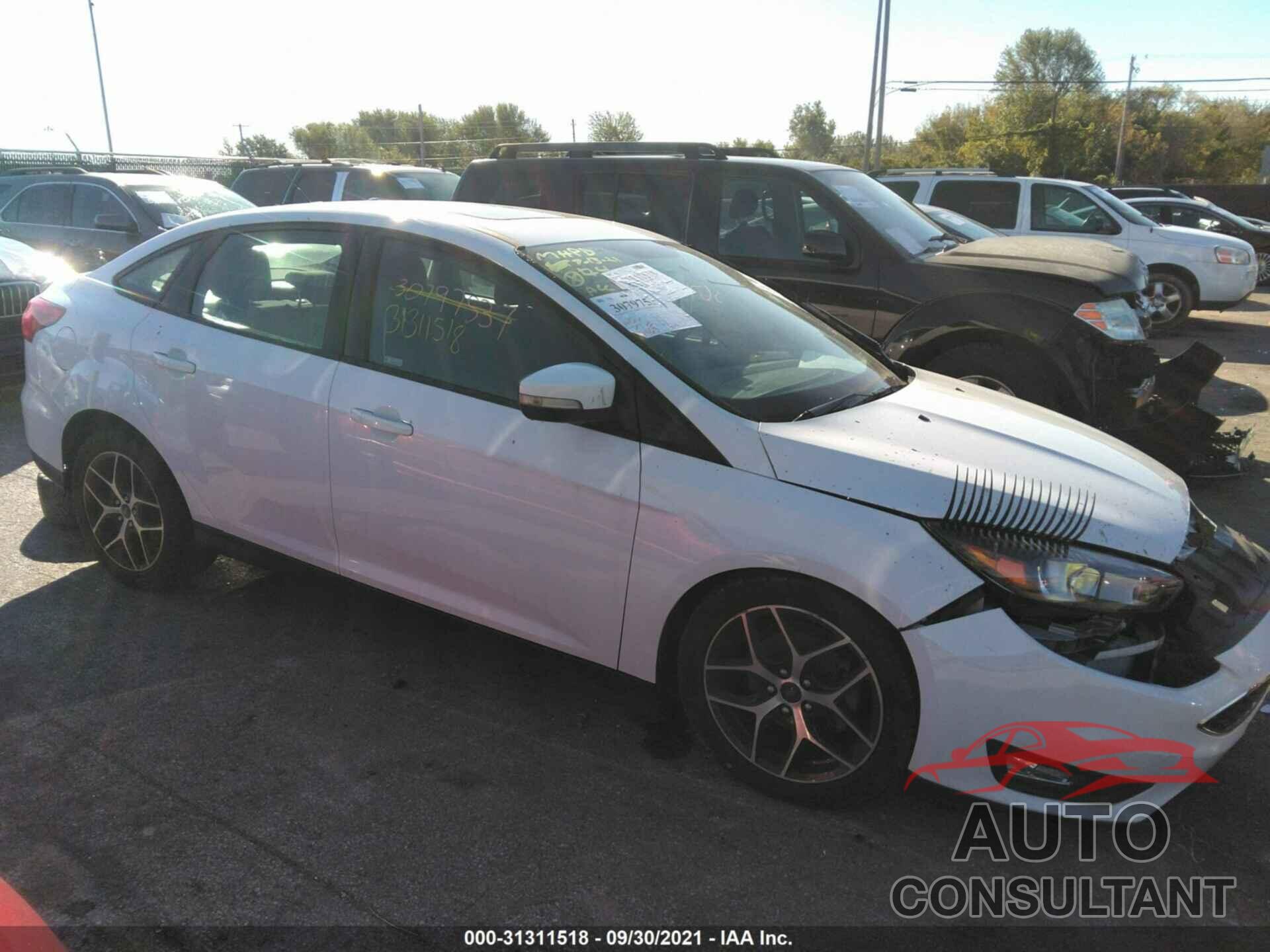 FORD FOCUS 2017 - 1FADP3H20HL235146
