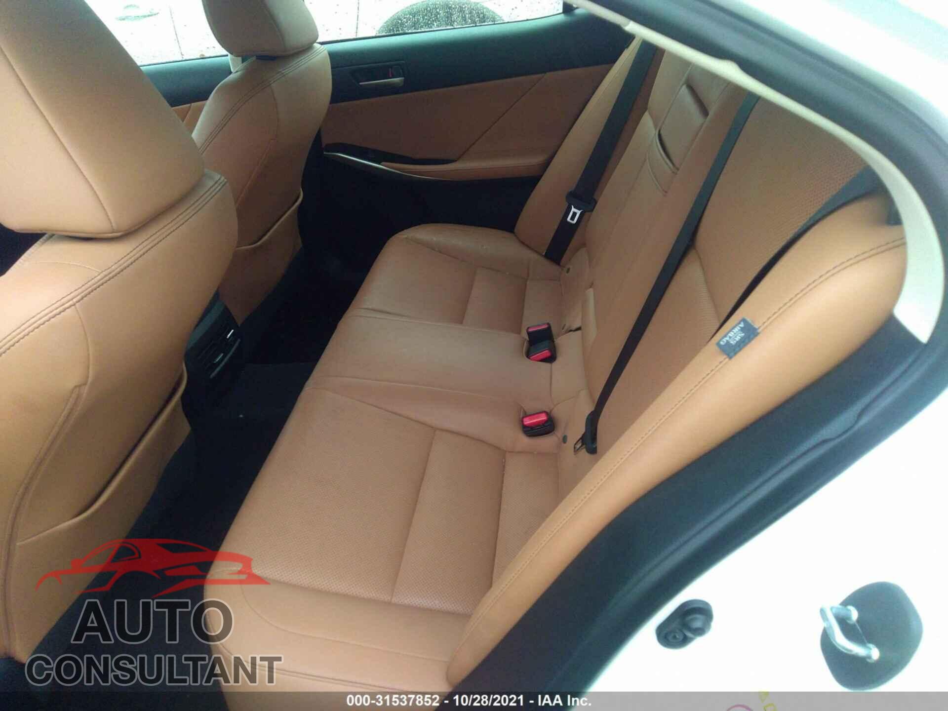 LEXUS IS 2017 - JTHCM1D20H5015954