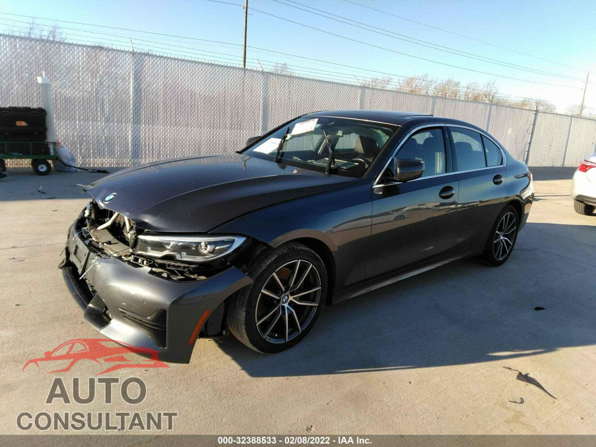 BMW 3 SERIES 2019 - WBA5R1C5XKFH04540