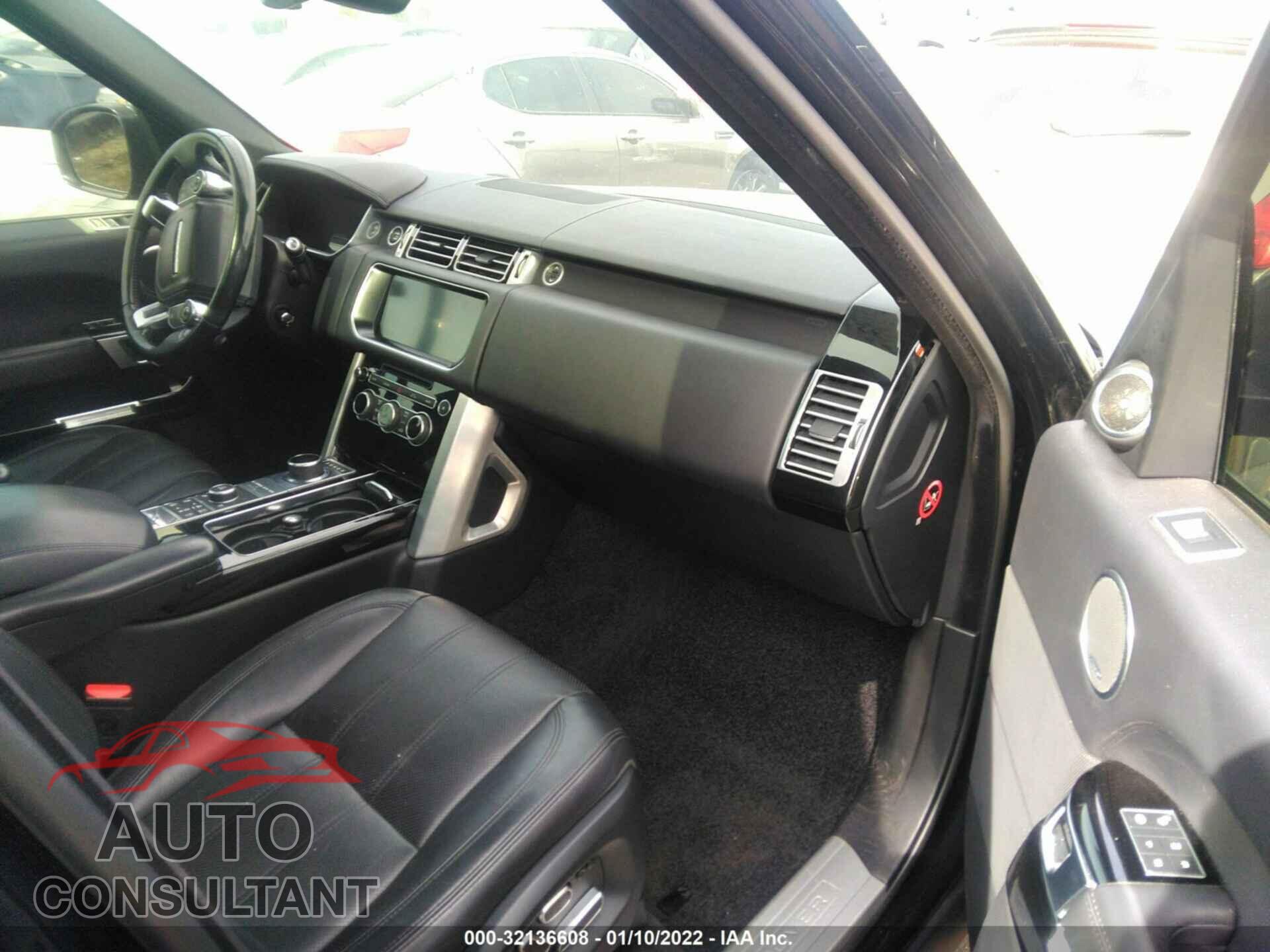 LAND ROVER RANGE ROVER 2017 - SALGS2FE0HA321039