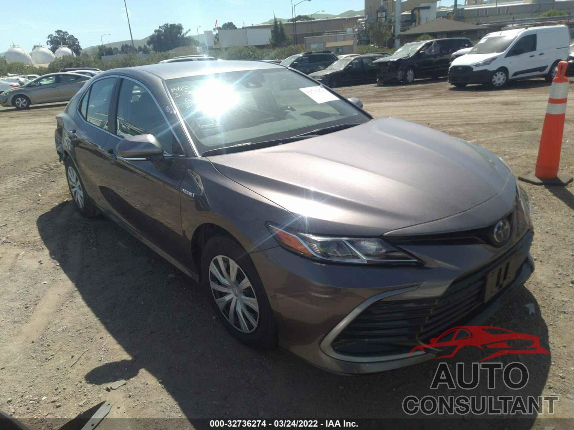 TOYOTA CAMRY 2021 - 4T1C31AK4MU546823