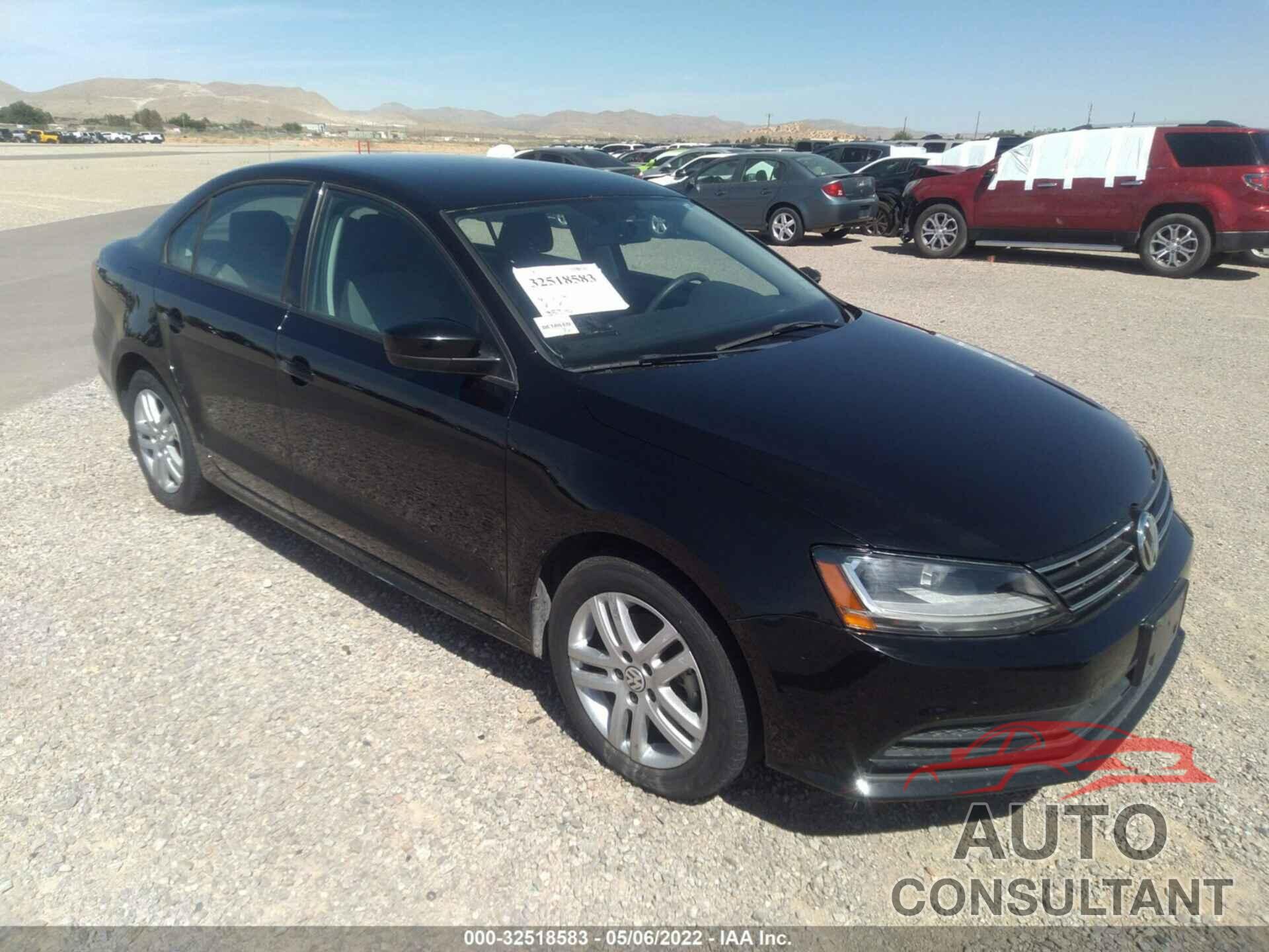 VOLKSWAGEN JETTA 2018 - 3VW2B7AJ6JM208415