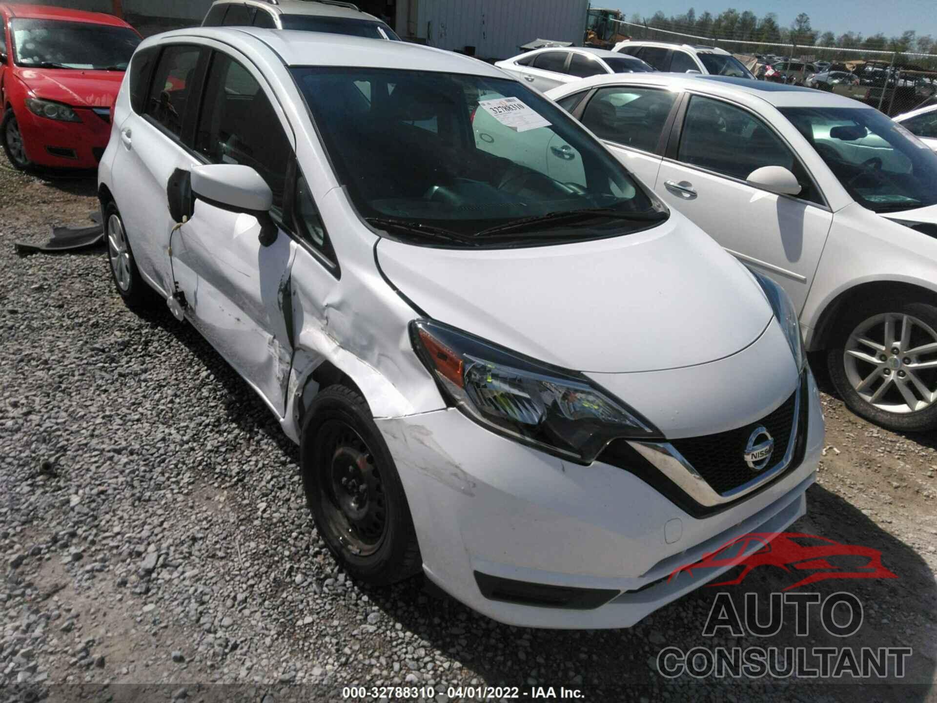 NISSAN VERSA NOTE 2018 - 3N1CE2CP4JL364819