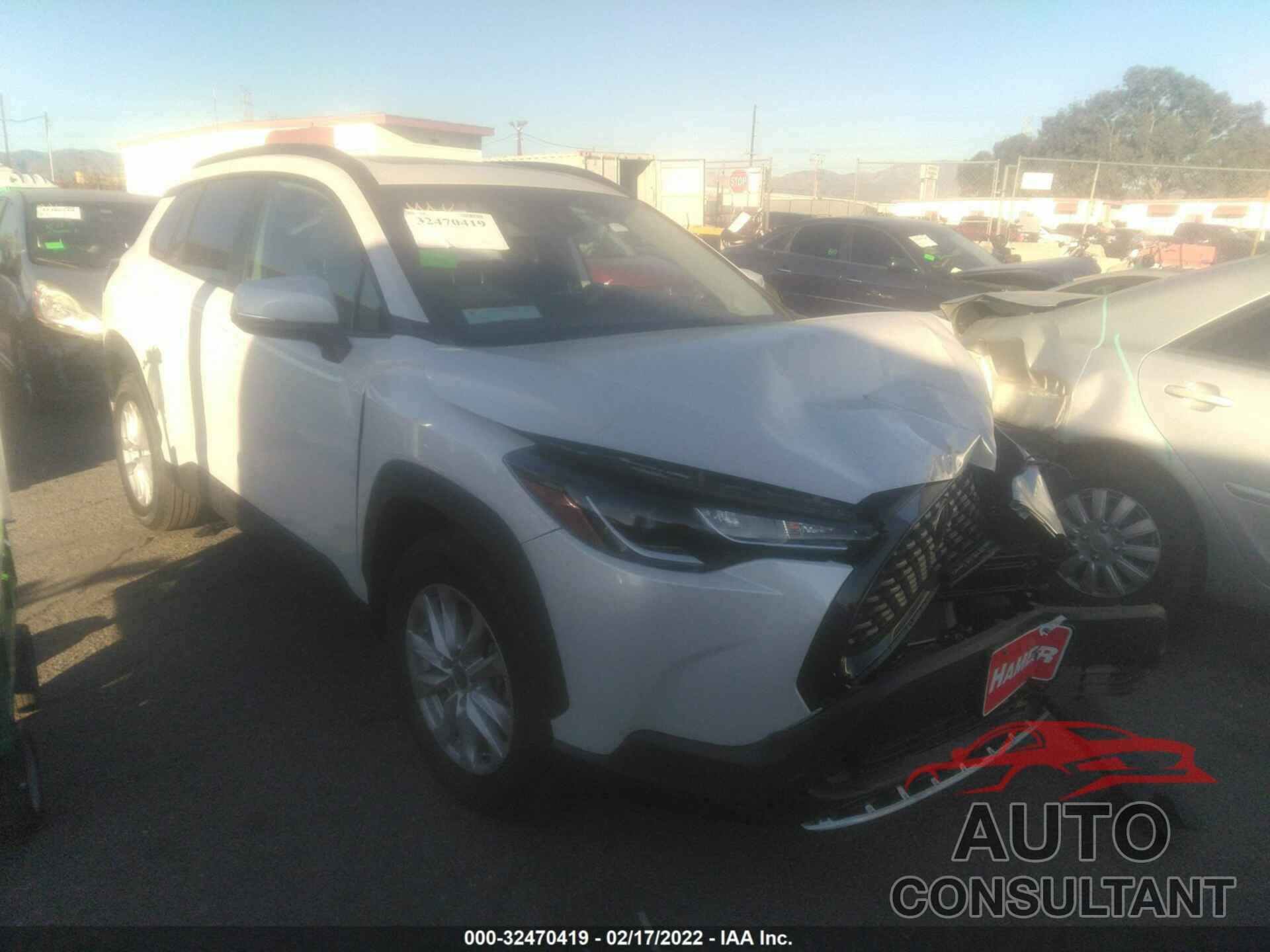 TOYOTA COROLLA CROSS 2022 - 7MUBAAAG7NV001017