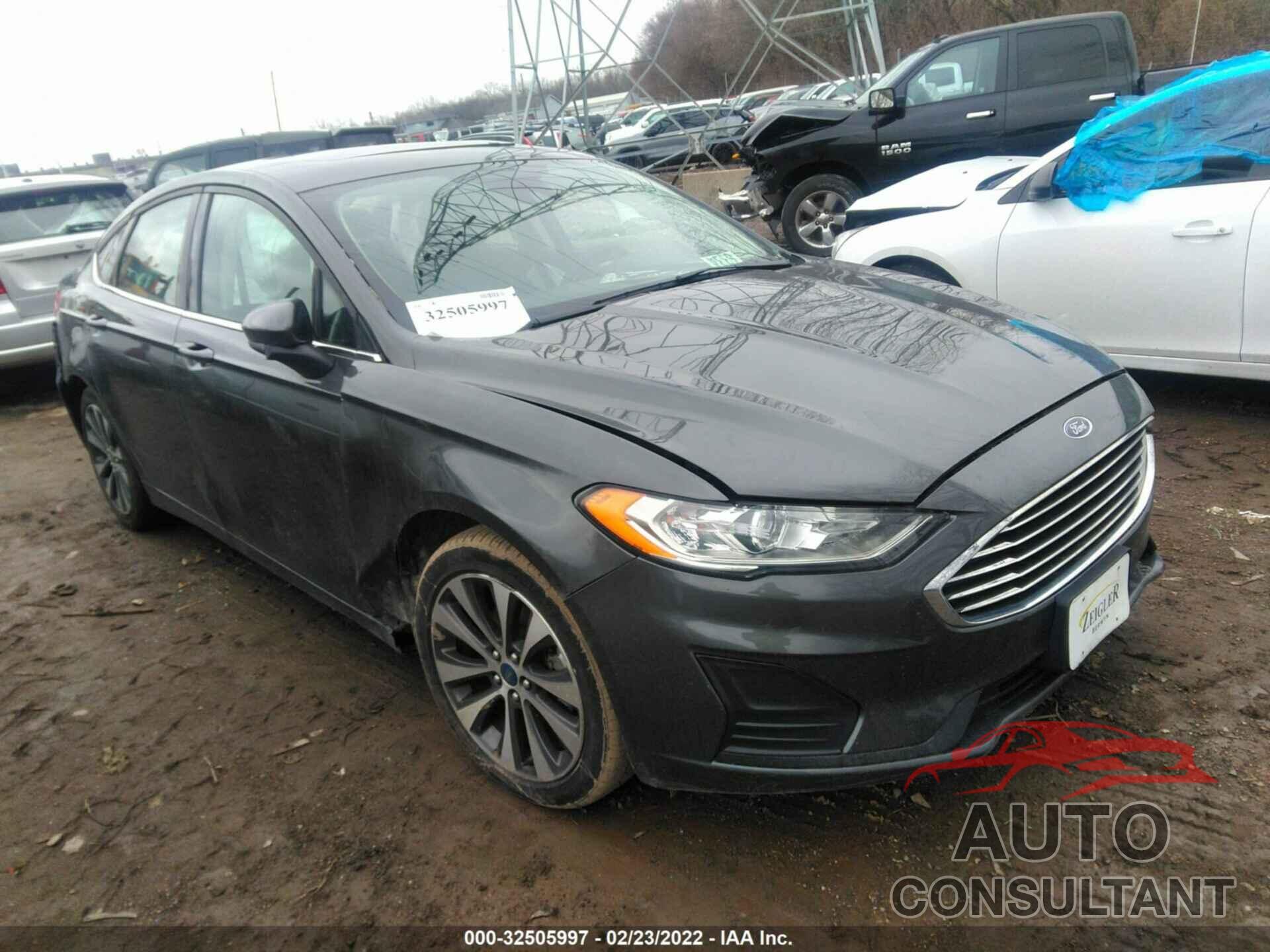 FORD FUSION 2019 - 3FA6P0T91KR260030
