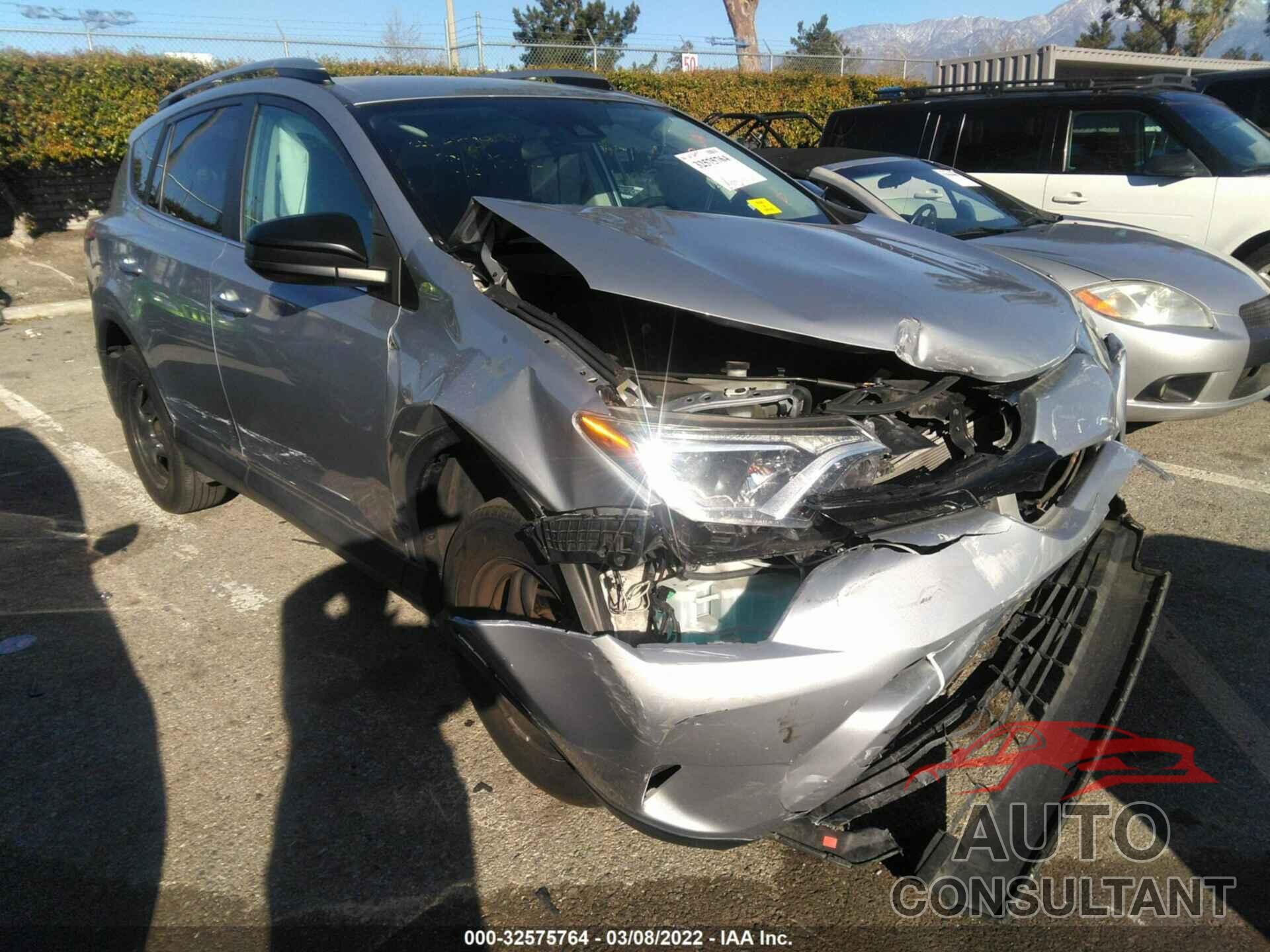 TOYOTA RAV4 2017 - 2T3ZFREV5HW363013