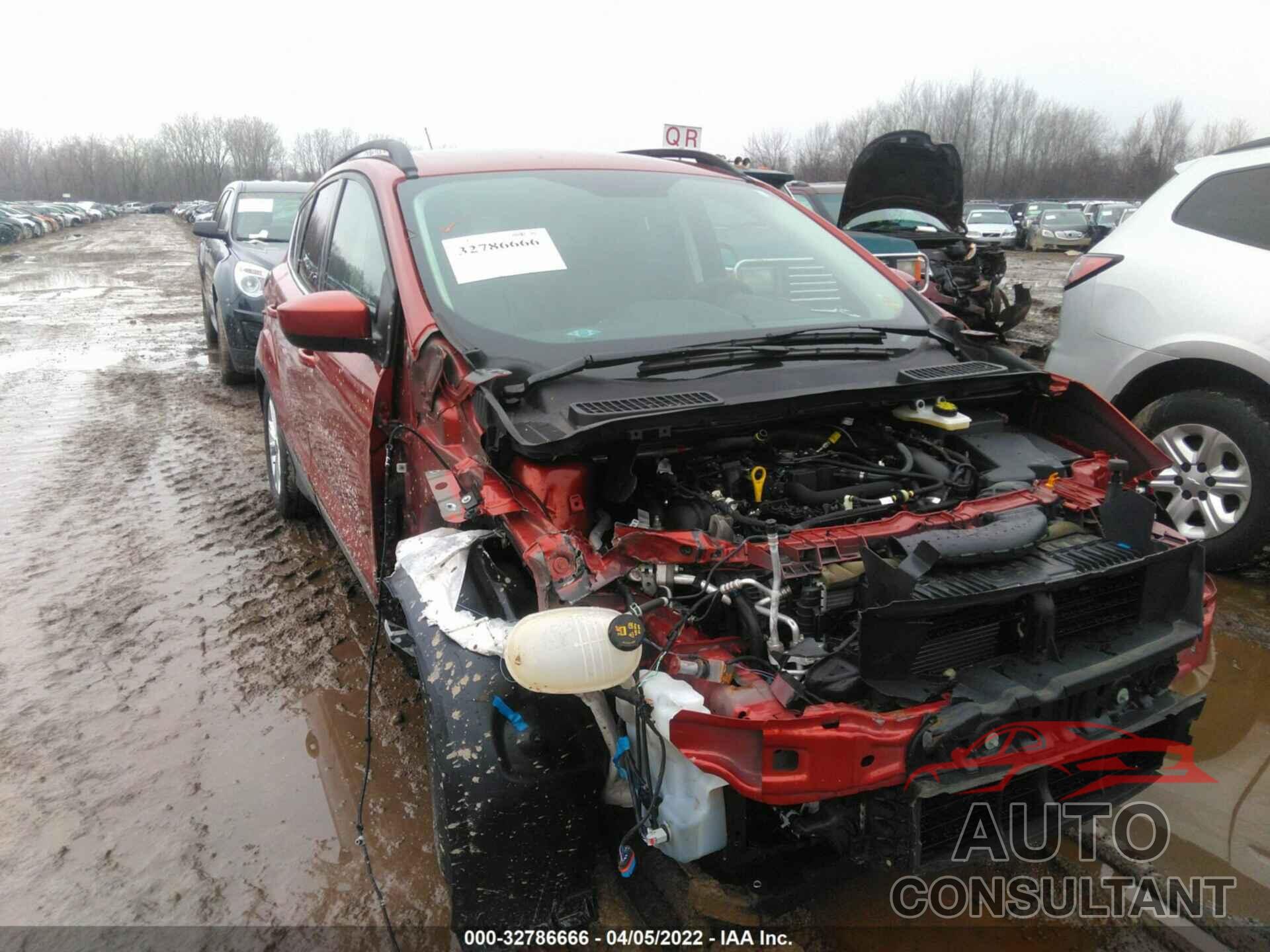 FORD ESCAPE 2019 - 1FMCU9HD0KUA52250