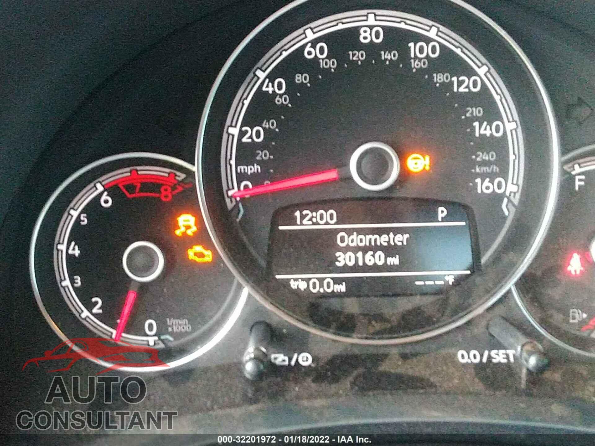VOLKSWAGEN BEETLE 2017 - 3VWF17AT6HM613562