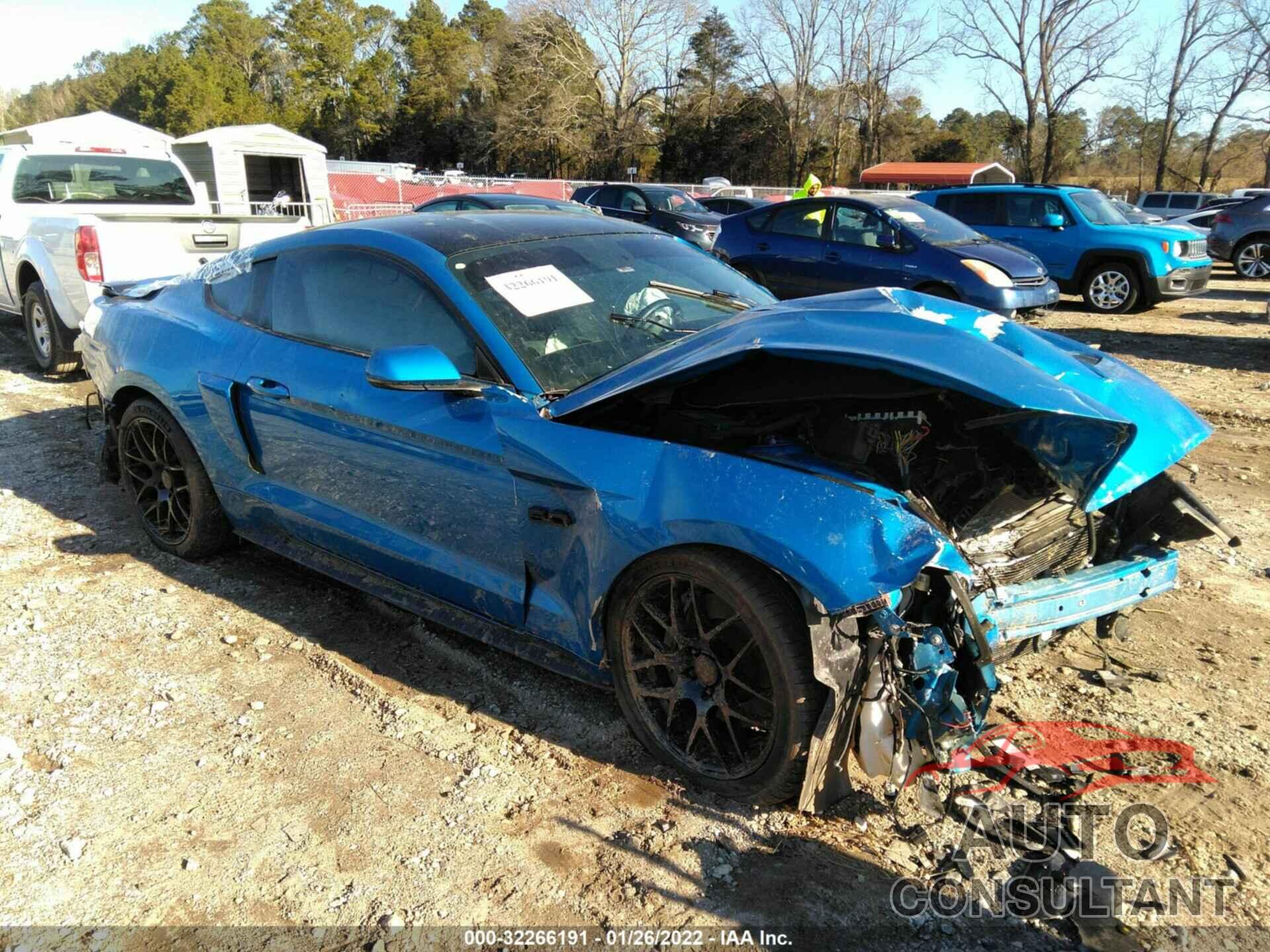 FORD MUSTANG 2019 - 1FA6P8CF2K5118504