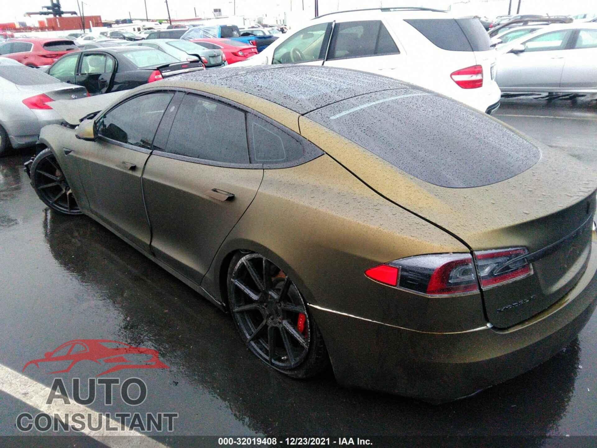 TESLA MODEL S 2017 - 5YJSA1E42HF227551