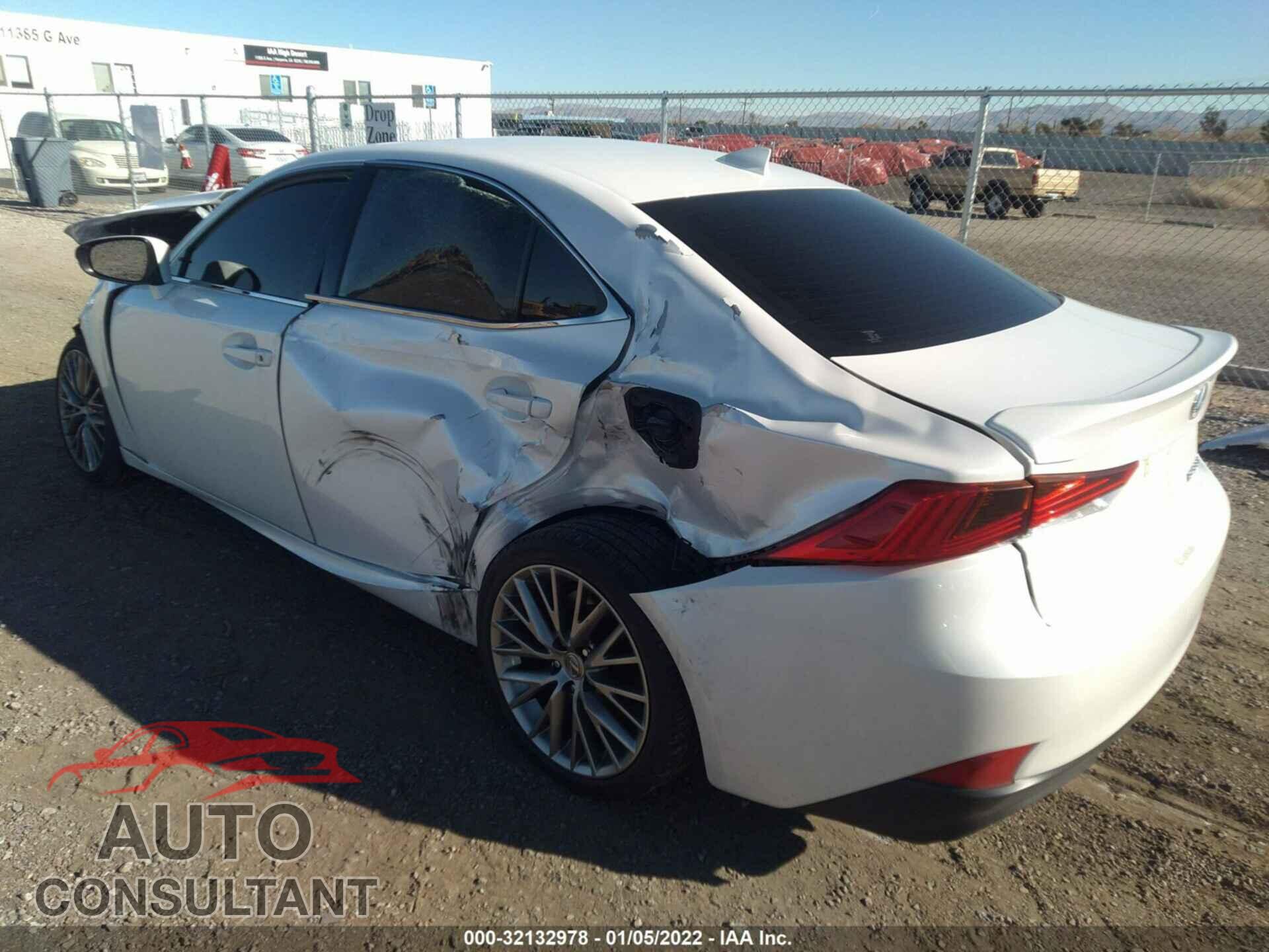LEXUS IS 2017 - JTHBA1D23H5051285