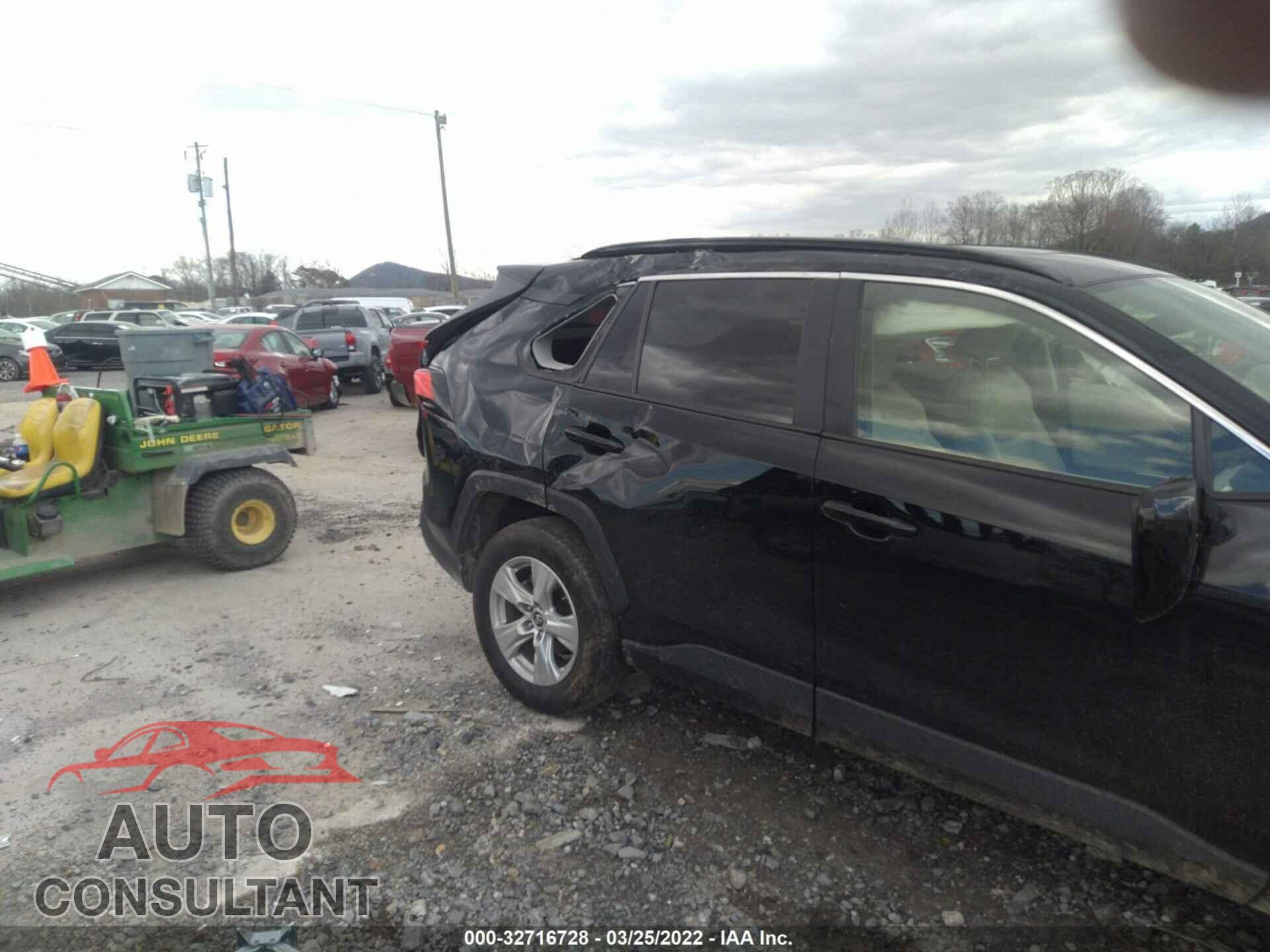 TOYOTA RAV4 2019 - JTMP1RFV9KD032198