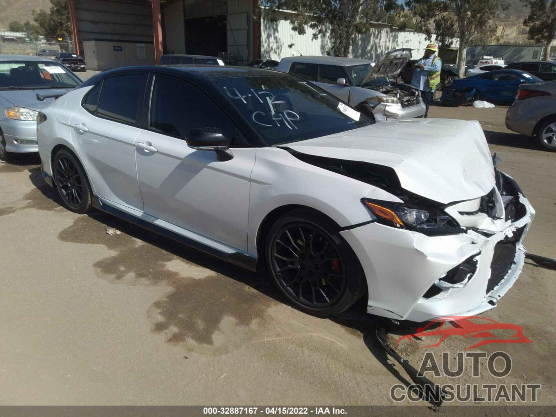 TOYOTA CAMRY 2022 - 4T1KZ1AK0NU064250