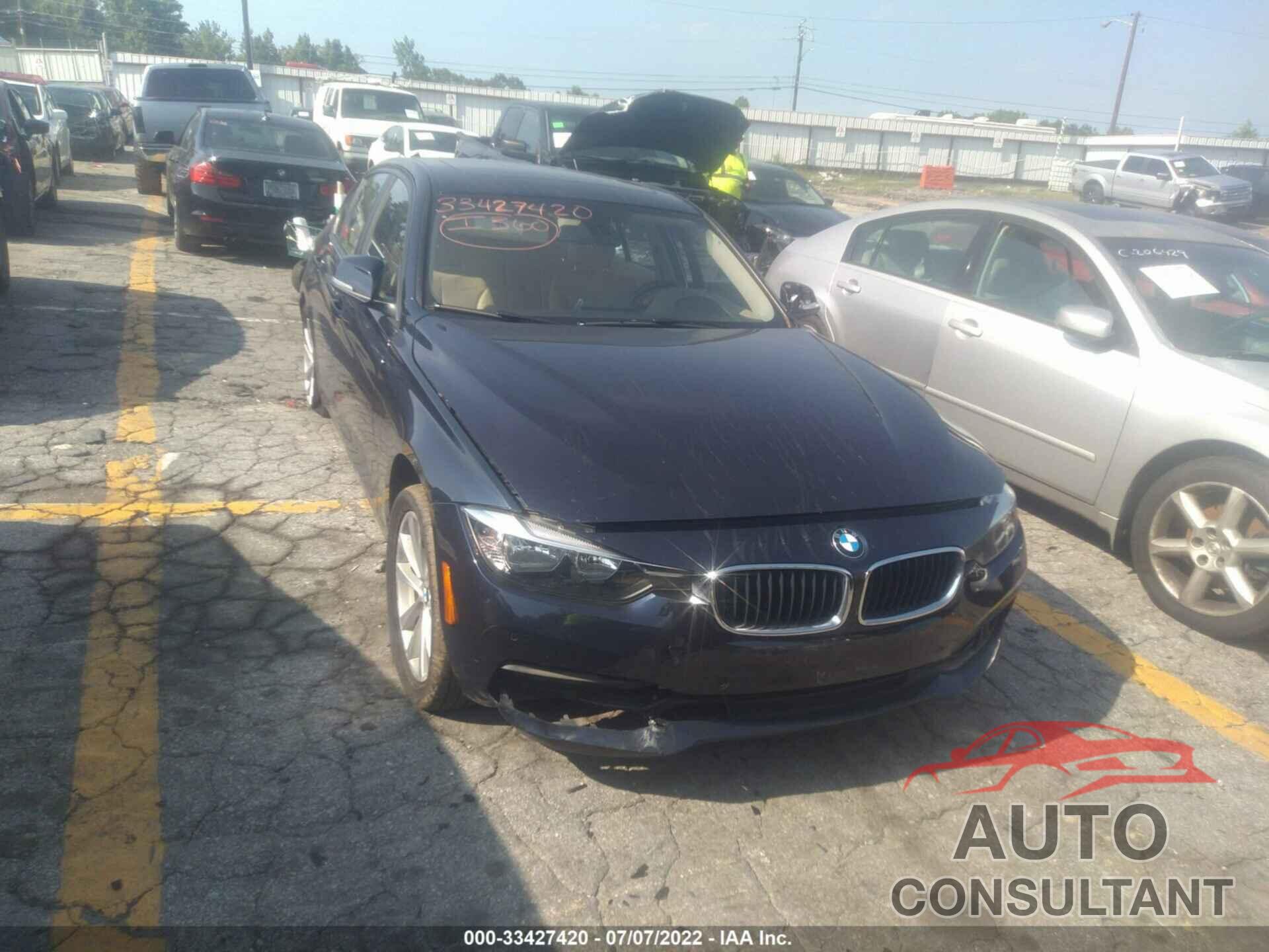 BMW 3 SERIES 2016 - WBA8E1G56GNT37035