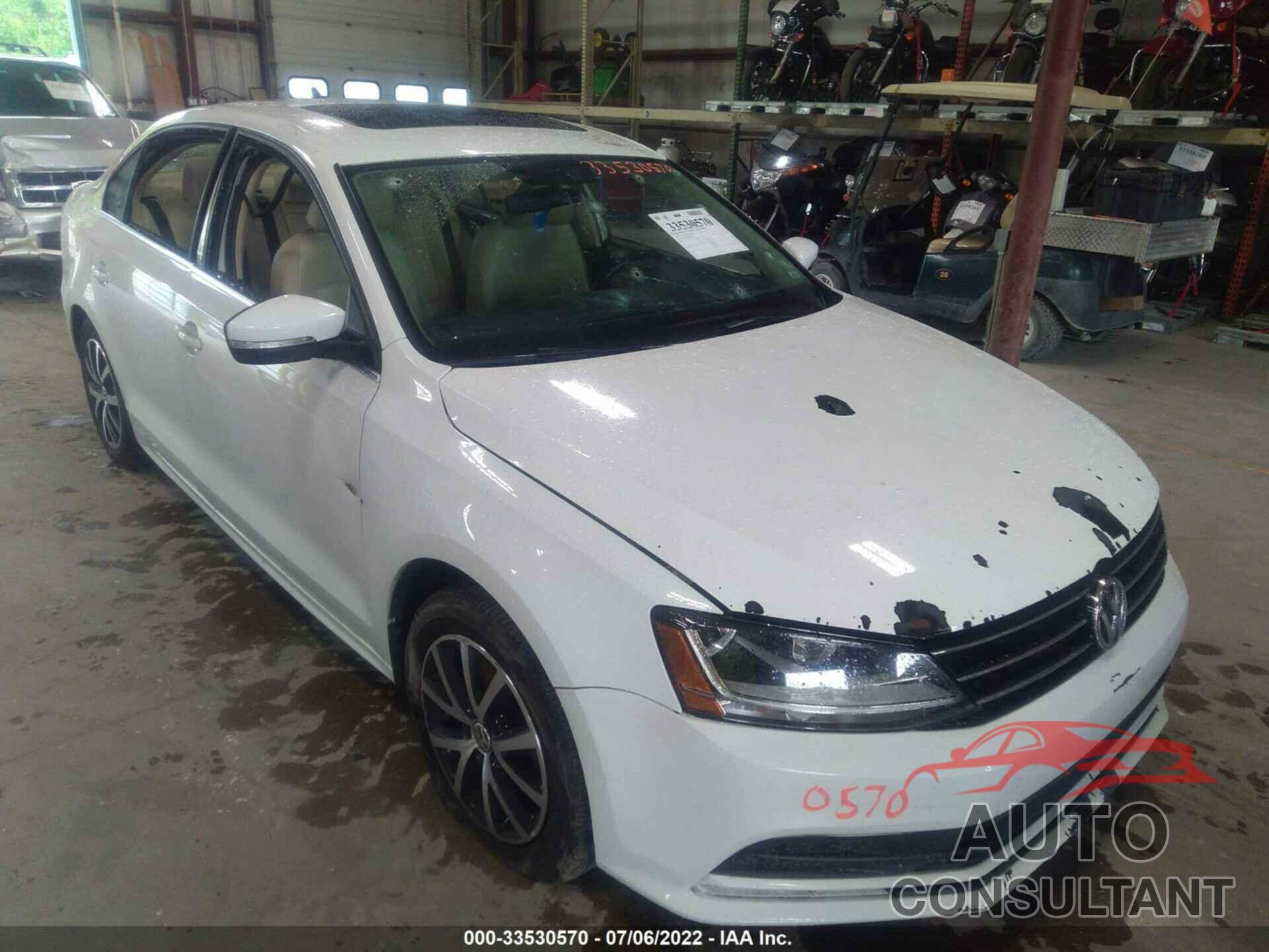 VOLKSWAGEN JETTA 2017 - 3VWDB7AJ9HM294368