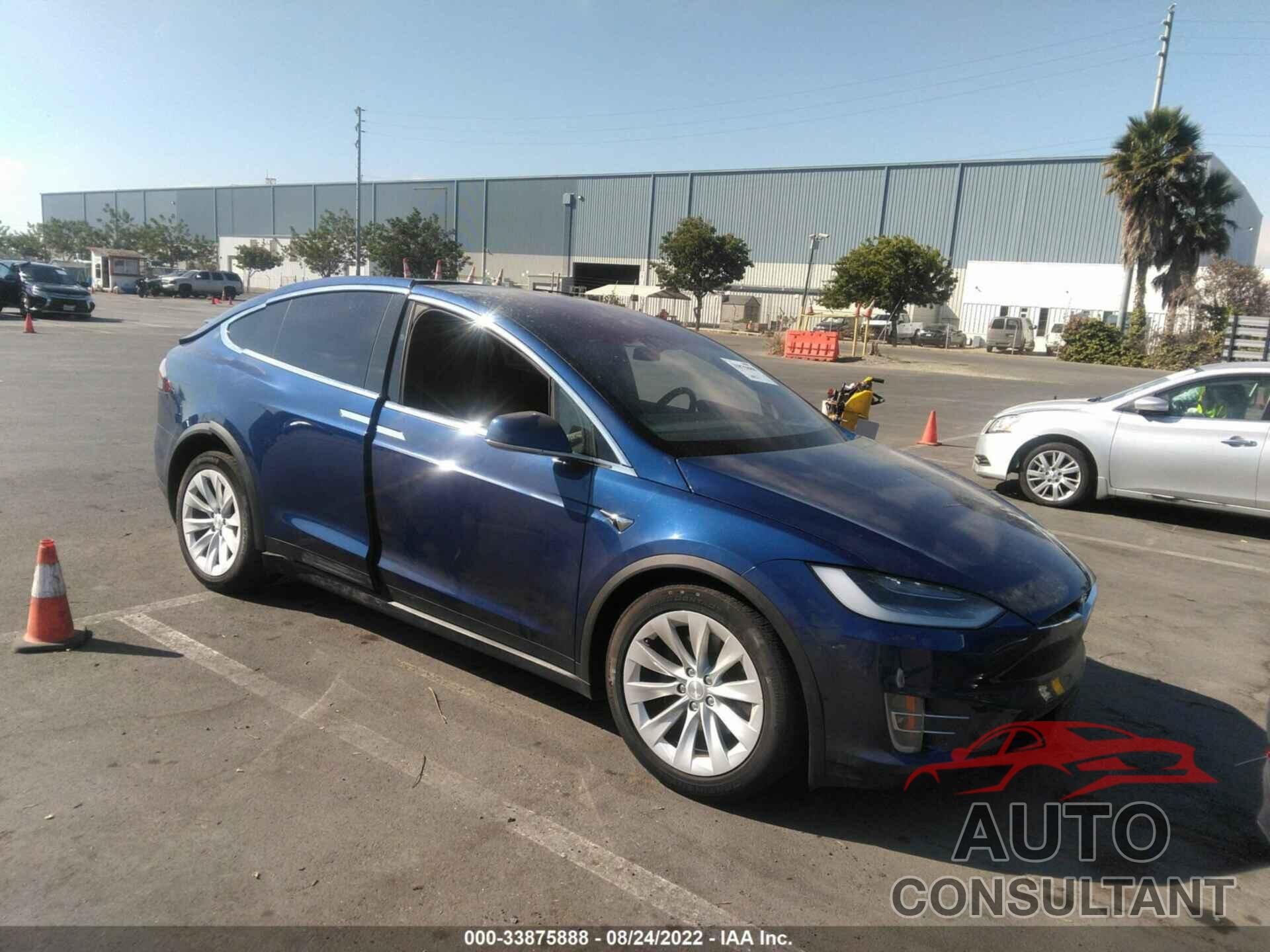 TESLA MODEL X 2019 - 5YJXCDE25KF211643