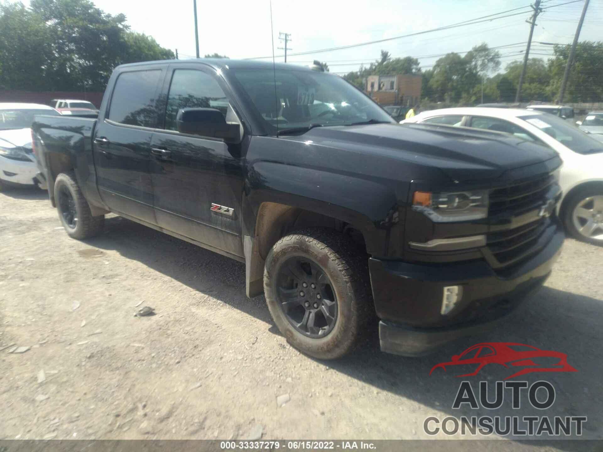 CHEVROLET SILVERADO 1500 2018 - 3GCUKSEC1JG226300