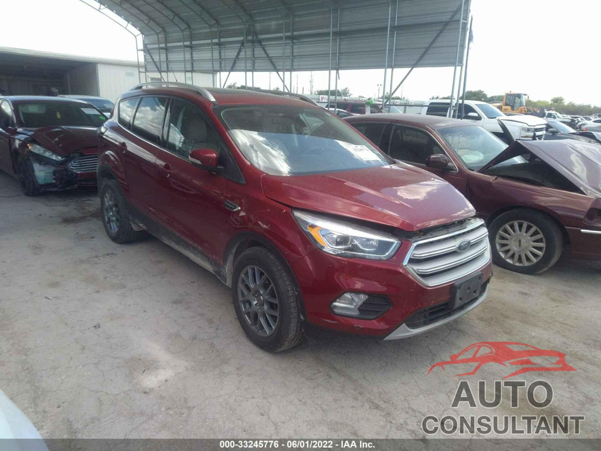 FORD ESCAPE 2018 - 1FMCU0J94JUC05857