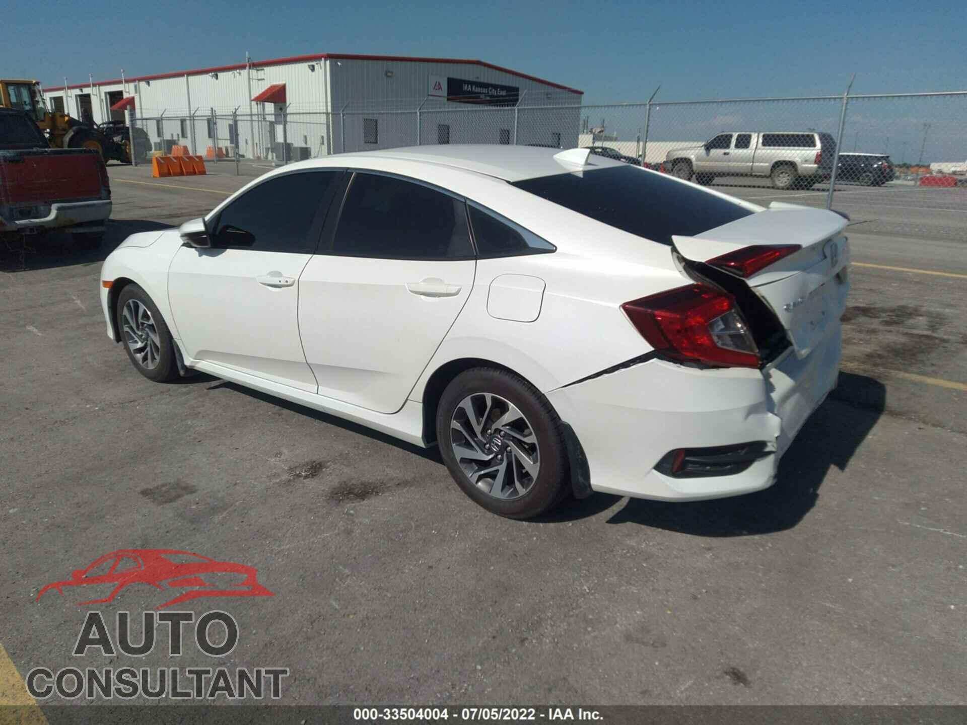 HONDA CIVIC SEDAN 2017 - 19XFC2F70HE013965