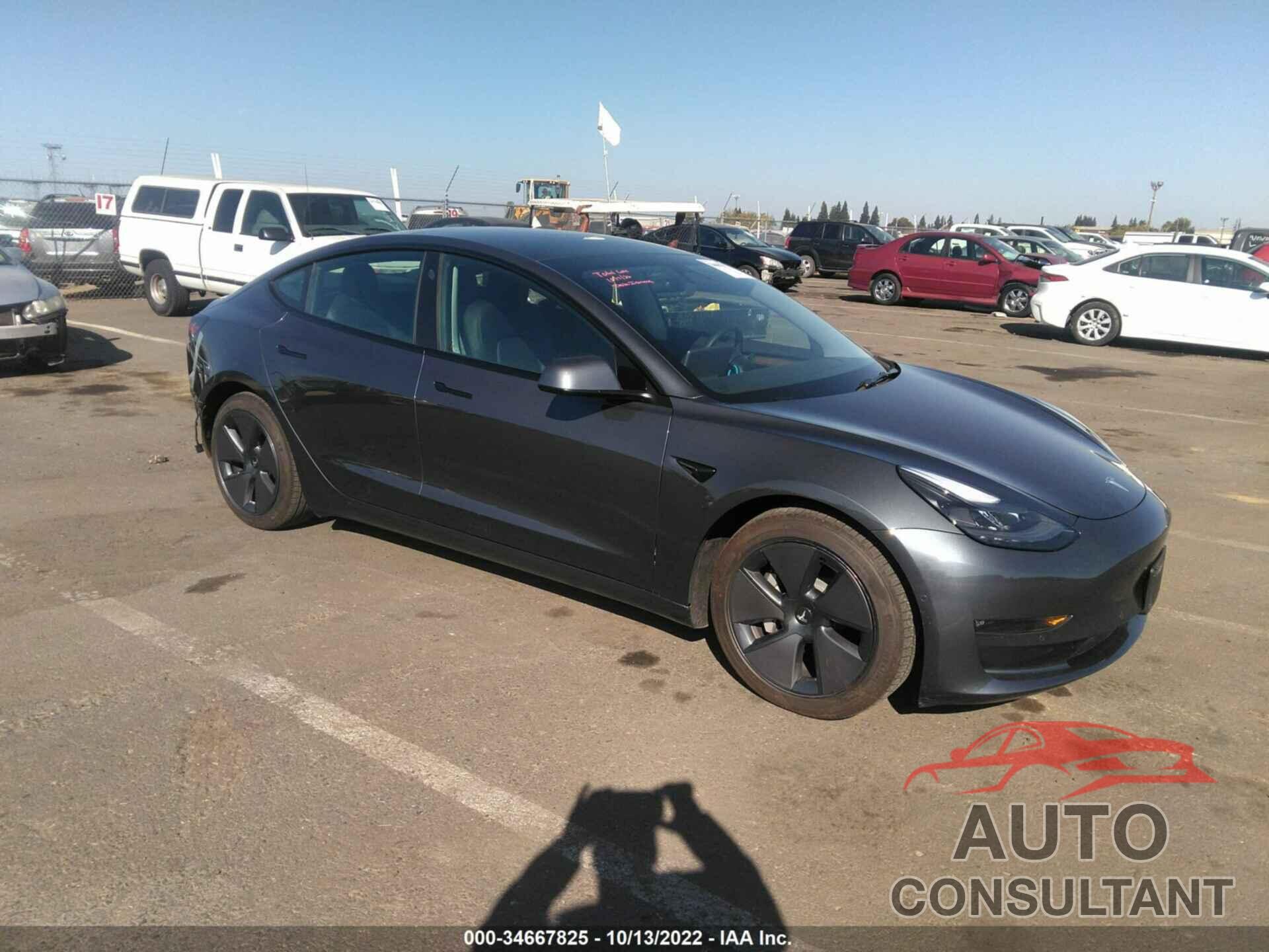TESLA MODEL 3 2022 - 5YJ3E1EB2NF106490