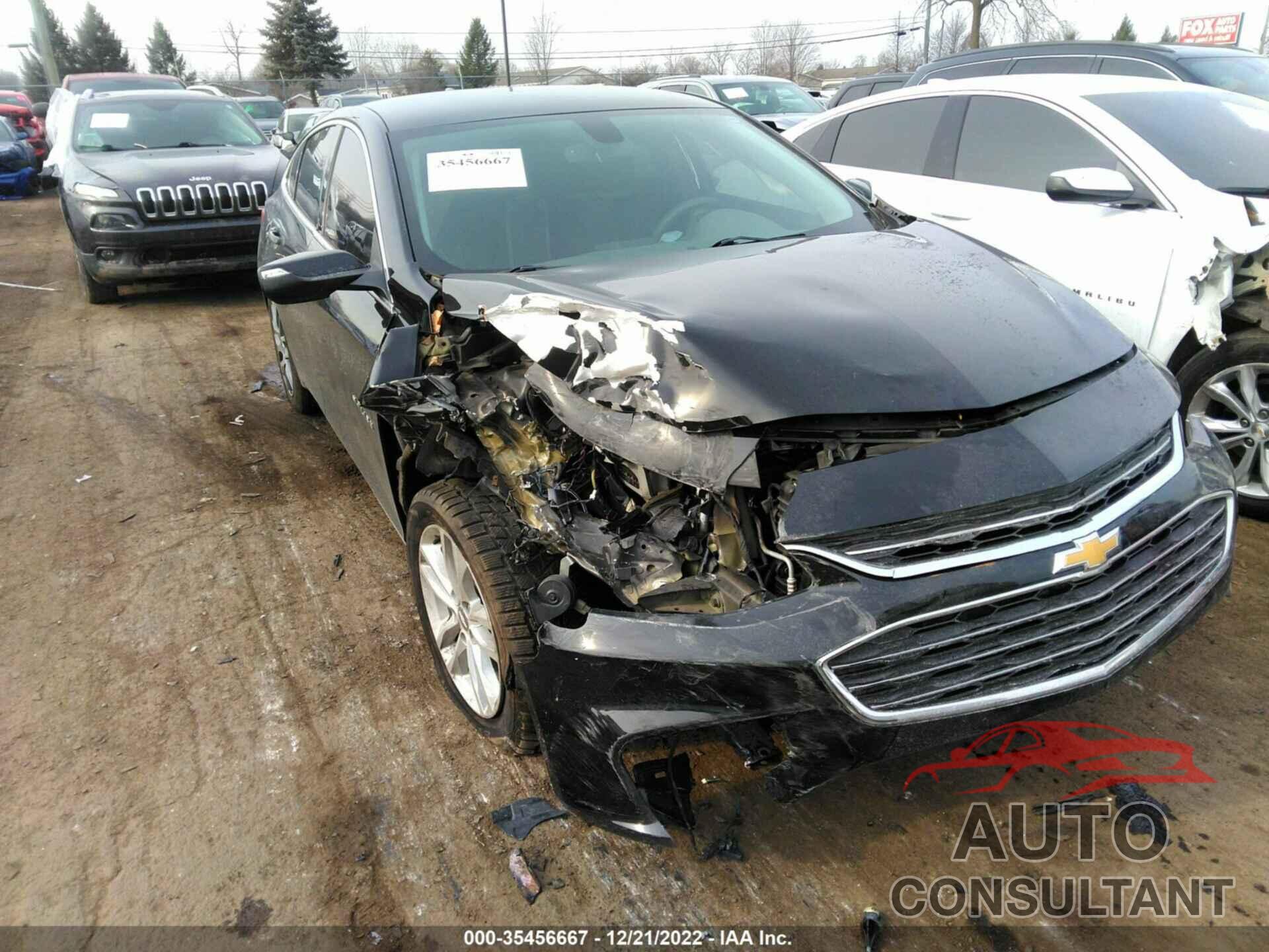 CHEVROLET MALIBU 2016 - 1G1ZE5ST3GF203882
