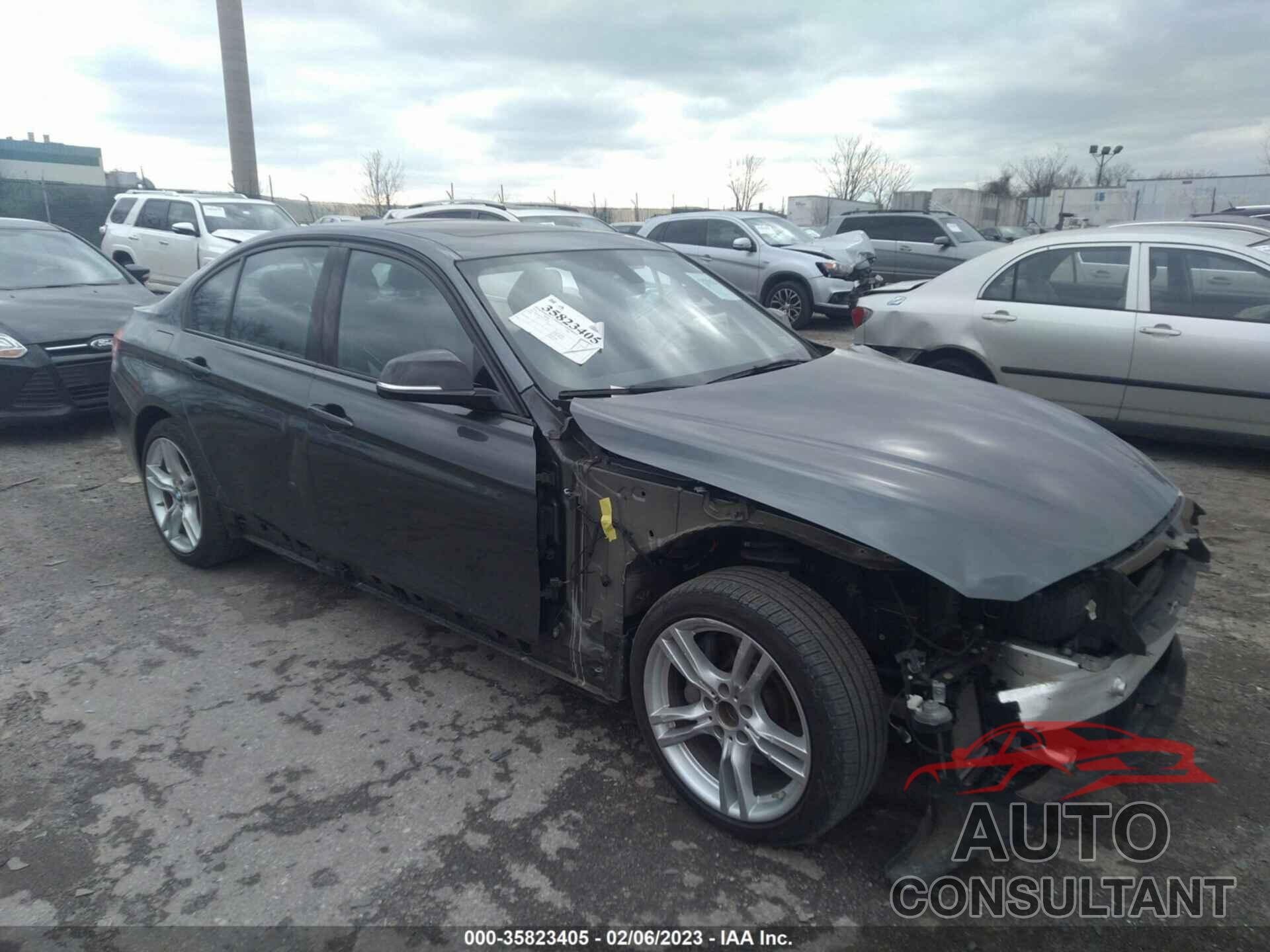 BMW 3 SERIES 2018 - WBA8B7C55JA584756