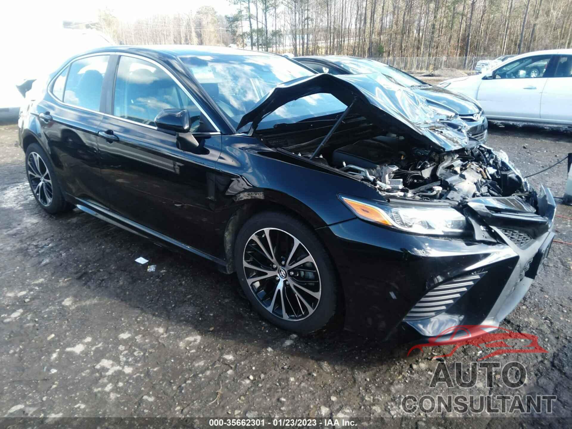 TOYOTA CAMRY 2018 - 4T1B11HK7JU115797