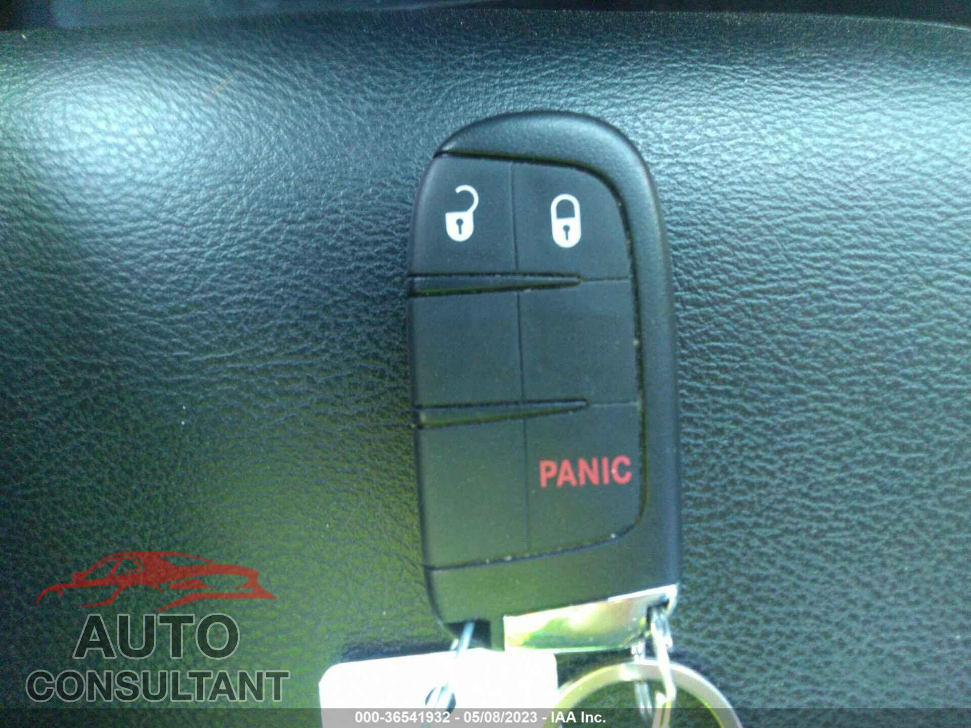 JEEP COMPASS 2017 - 3C4NJDBB2HT679700