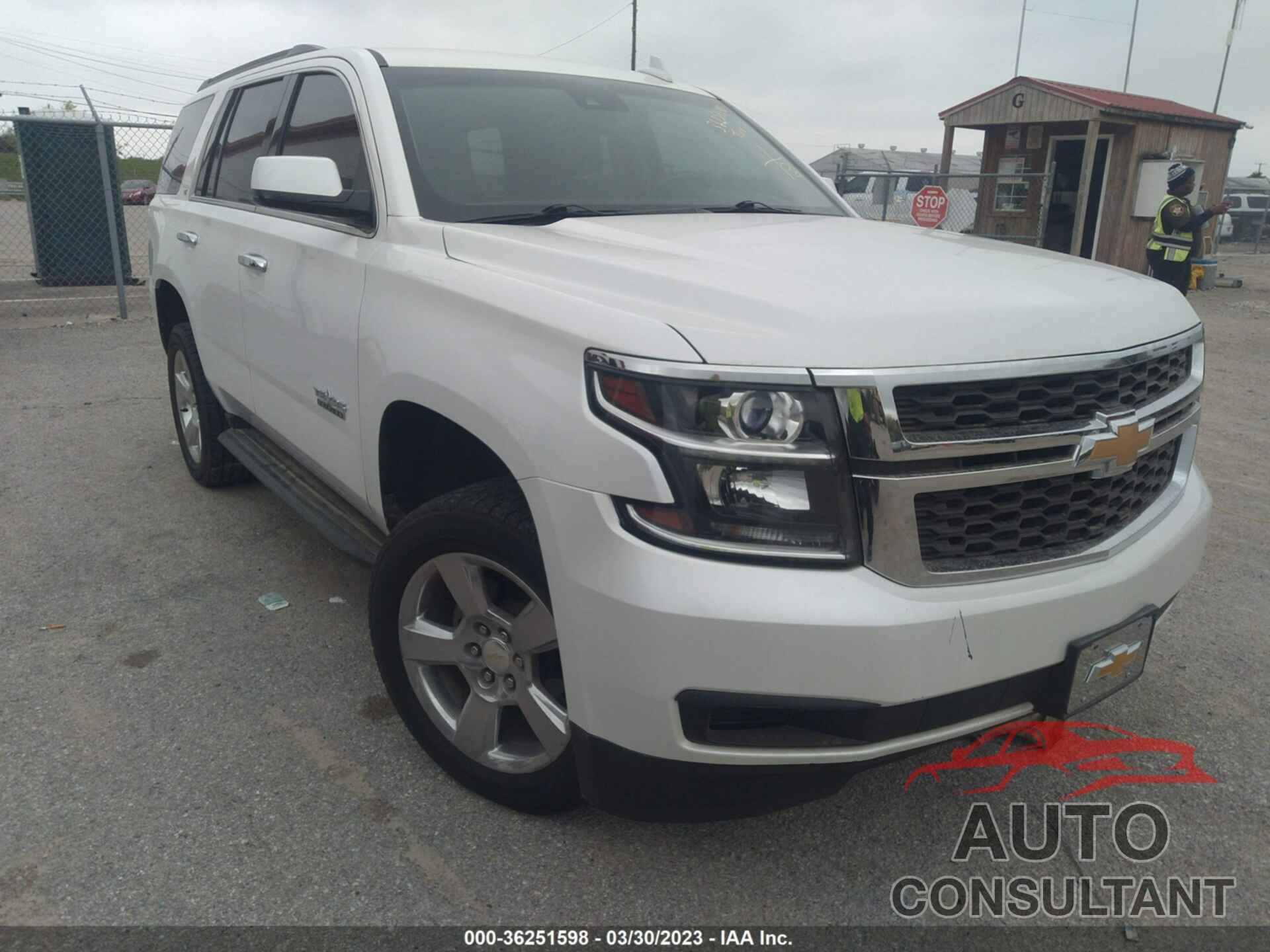 CHEVROLET TAHOE 2017 - 1GNSCBKC3HR284578