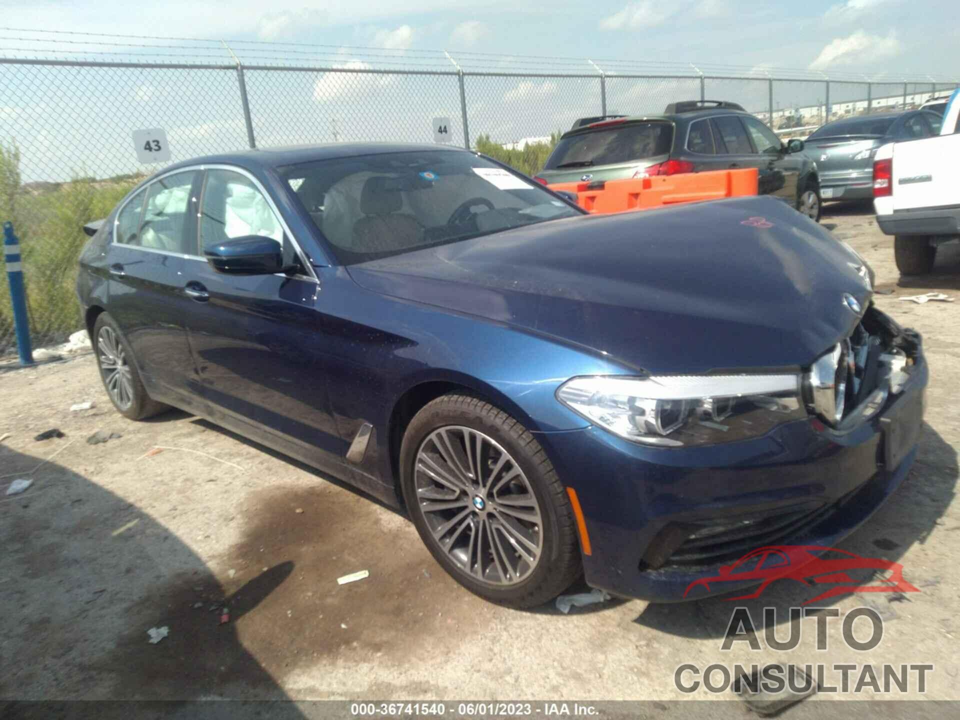 BMW 5 SERIES 2018 - WBAJA5C53JG899500
