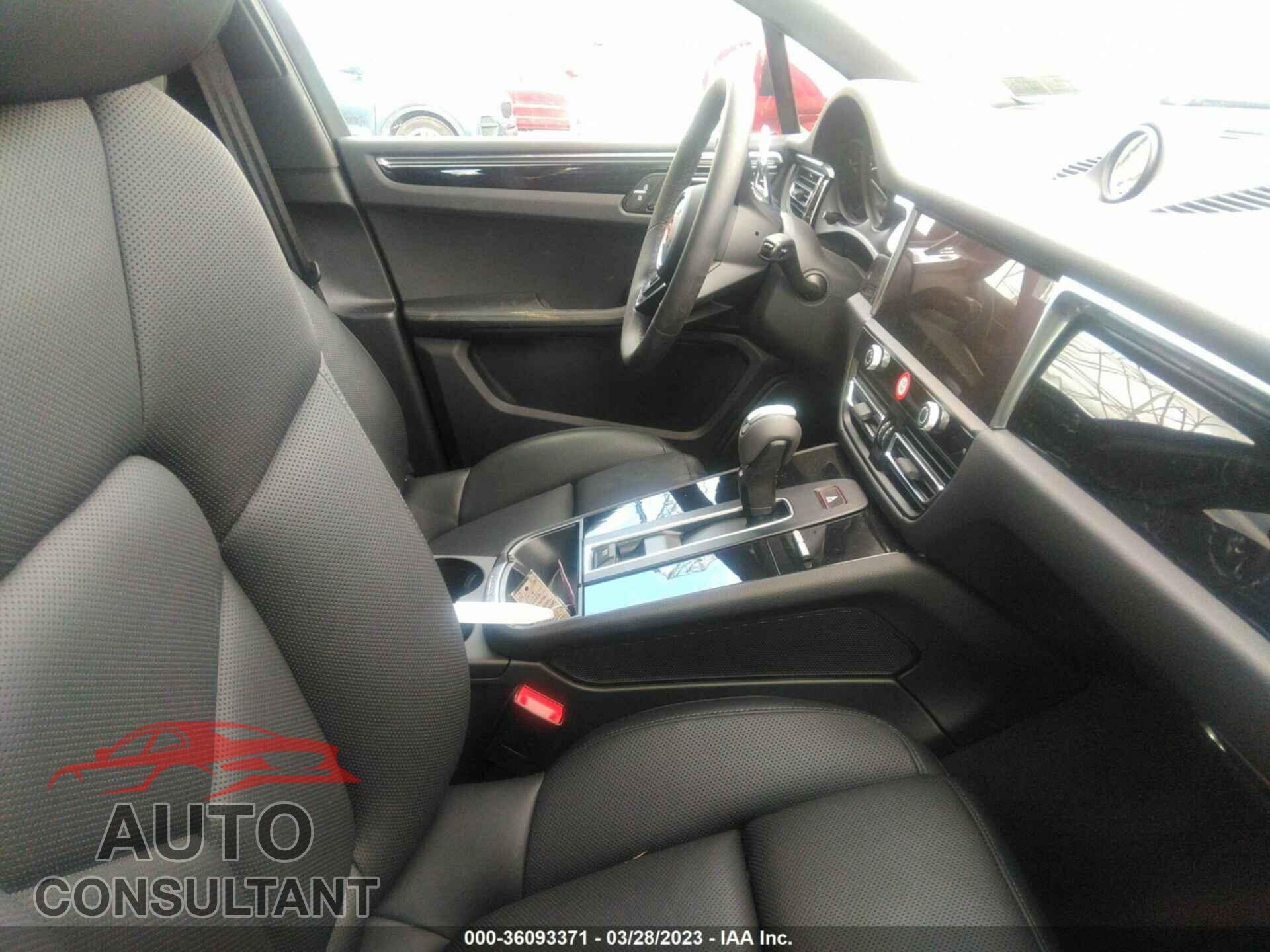 PORSCHE MACAN 2023 - WP1AA2A54PLB05817