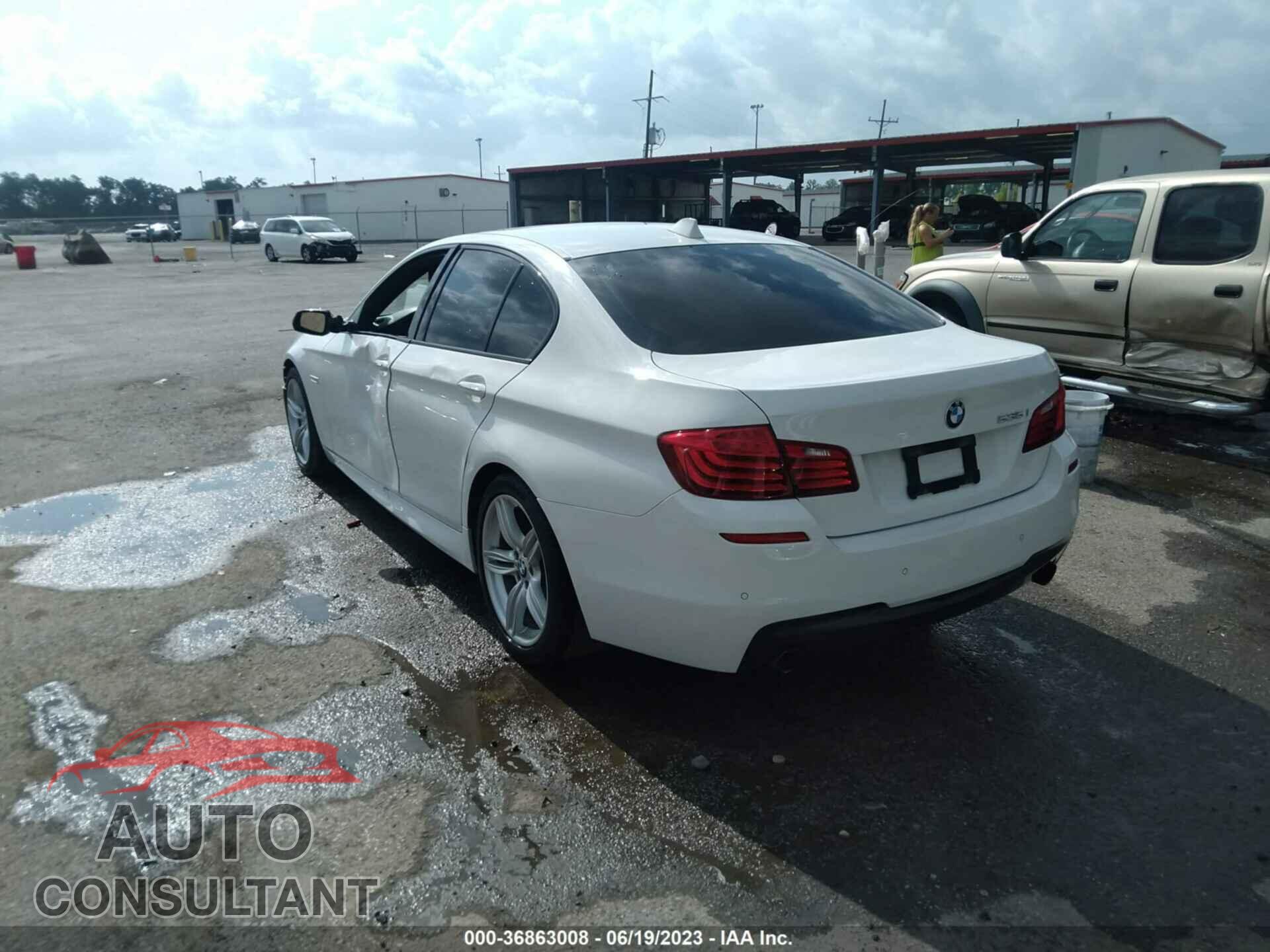BMW 5 SERIES 2015 - WBA5B1C55FD919276