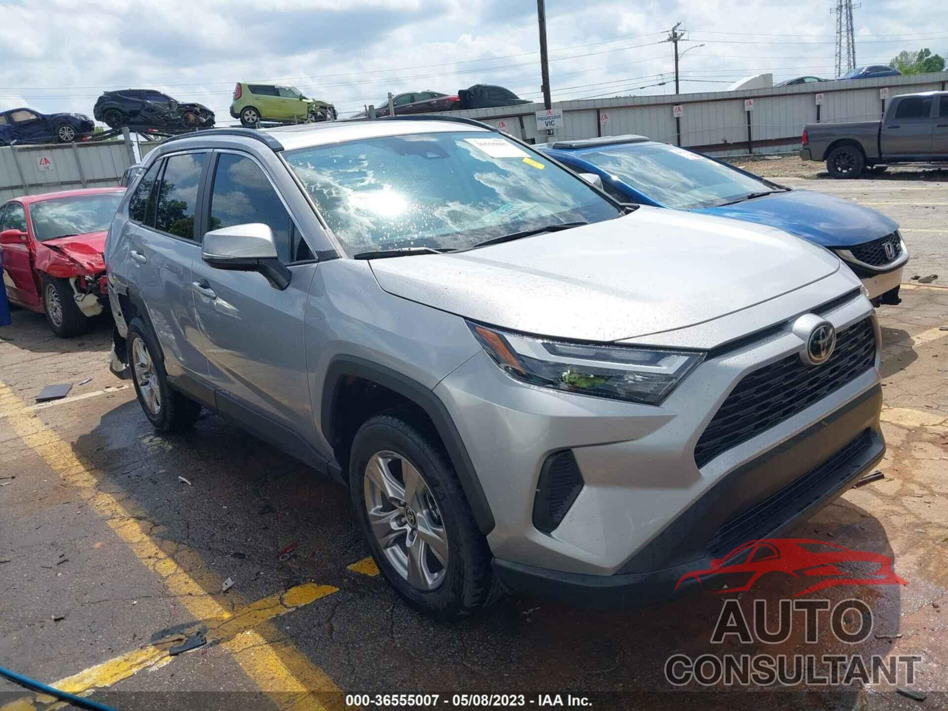 TOYOTA RAV4 2022 - 2T3W1RFV9NC194837