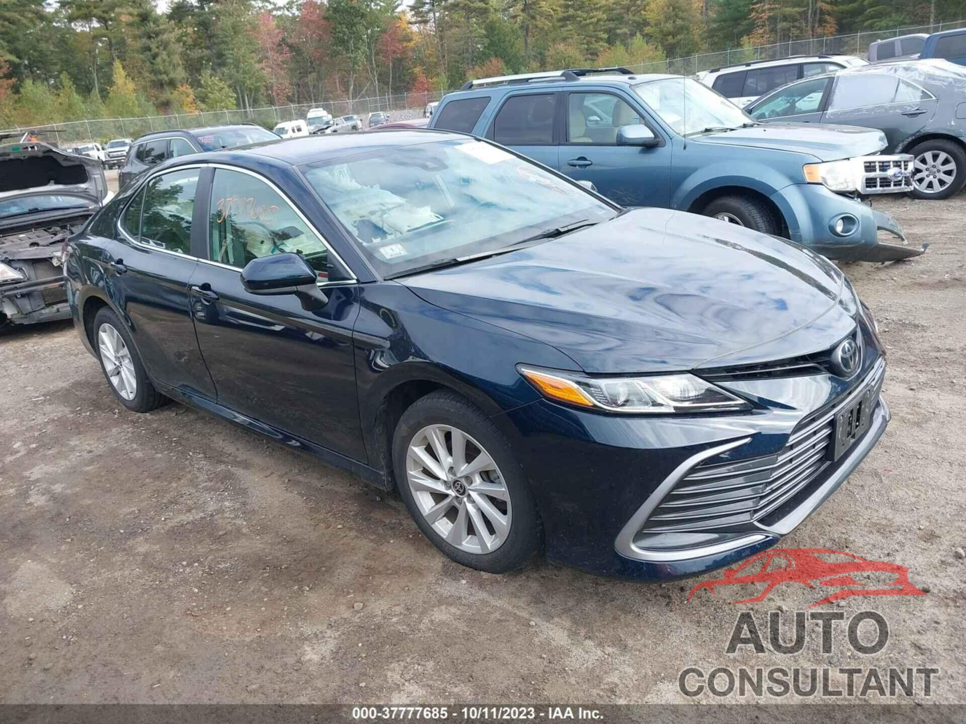 TOYOTA CAMRY 2021 - 4T1C11BK7MU043341