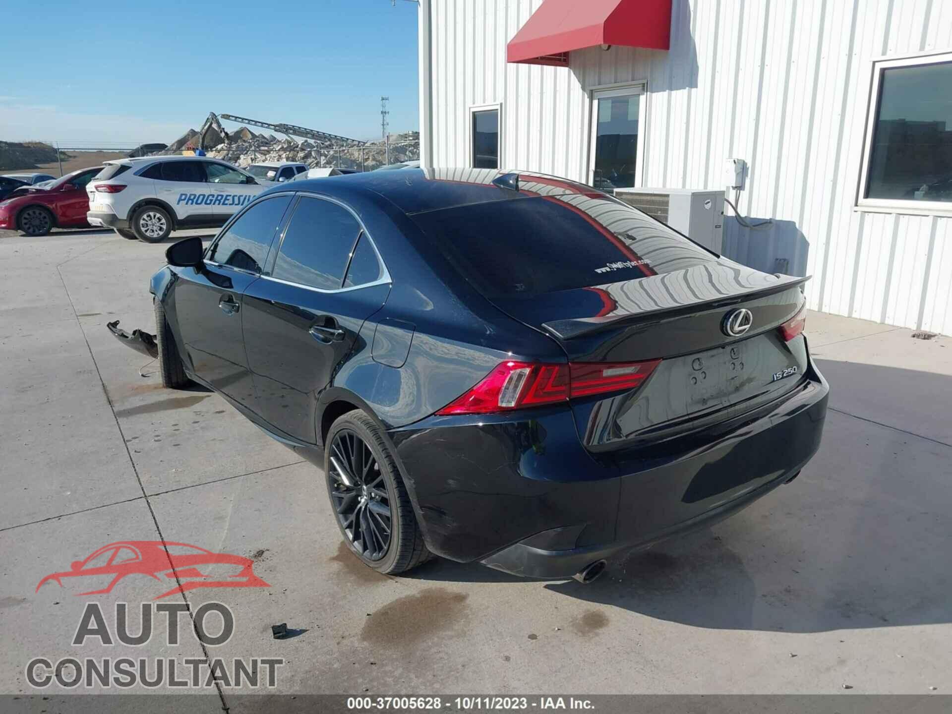 LEXUS IS 250 2015 - JTHBF1D20F5063666
