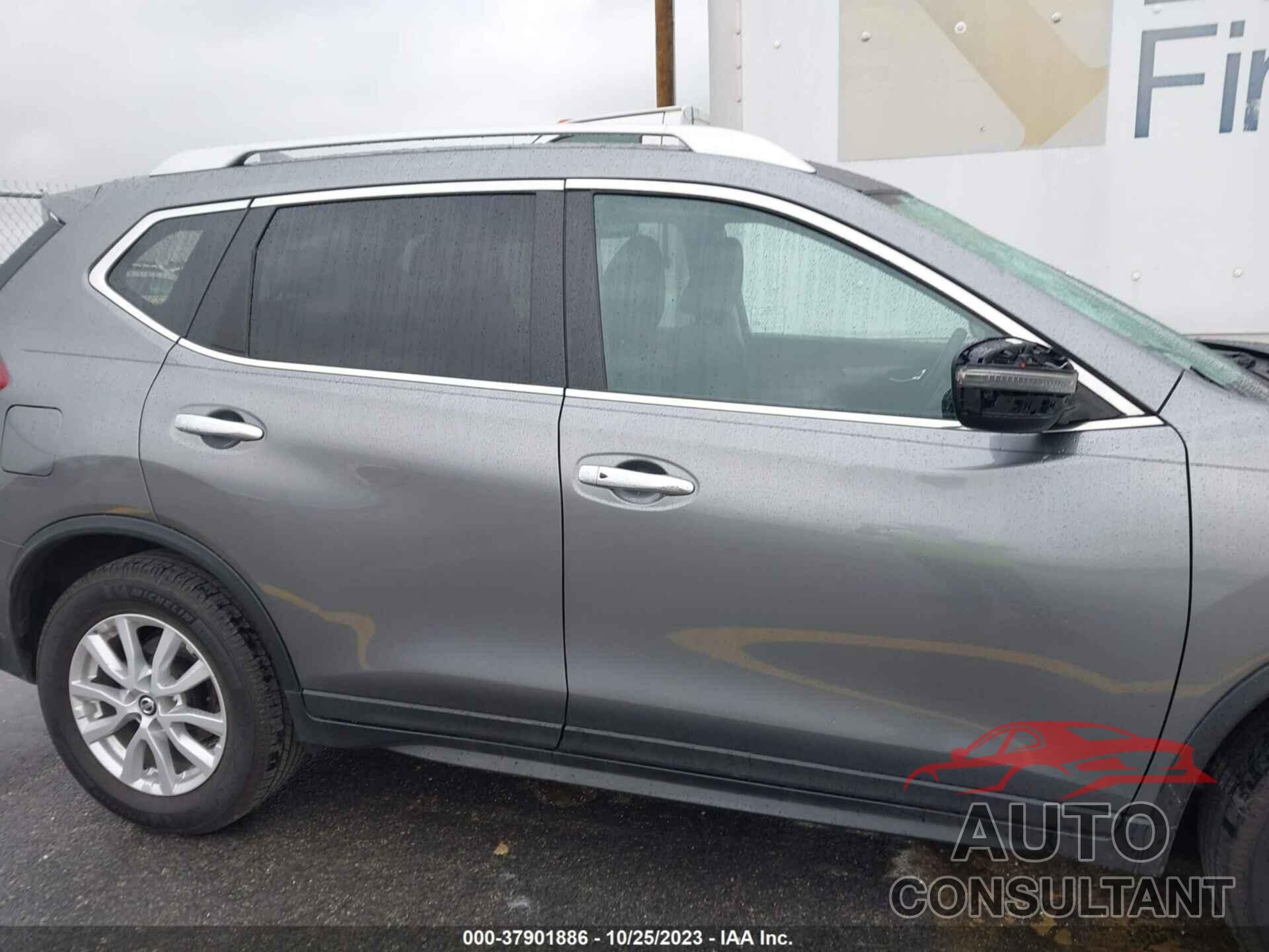 NISSAN ROGUE 2018 - KNMAT2MTXJP519108