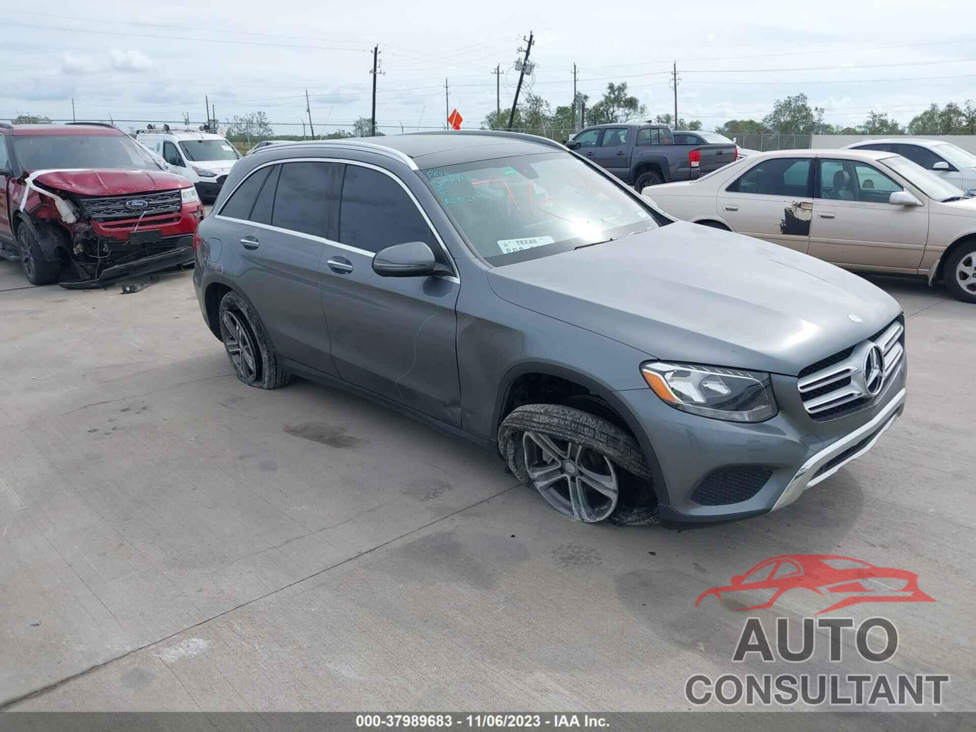 MERCEDES-BENZ GLC 300 2017 - WDC0G4JB5HF199360