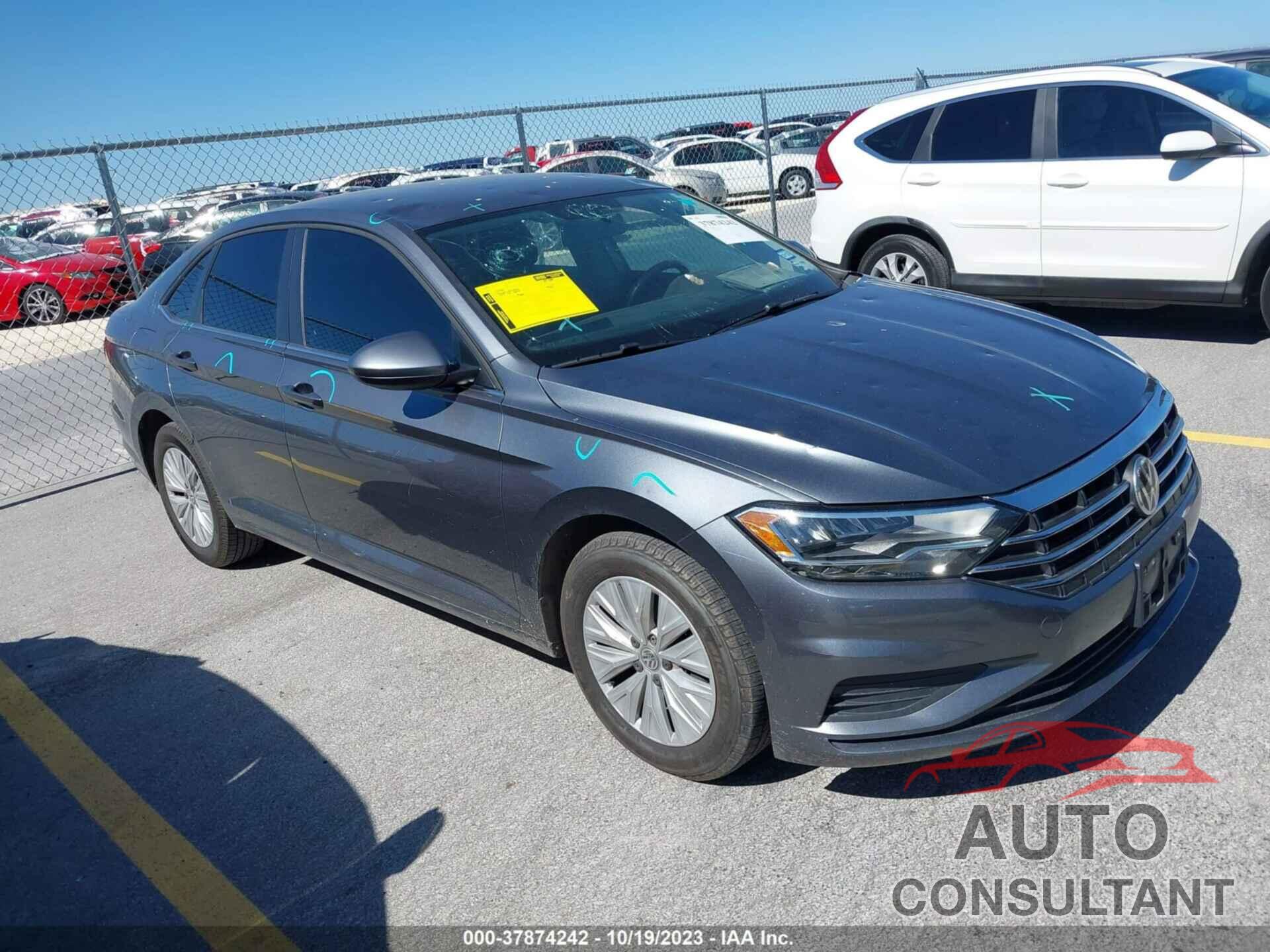 VOLKSWAGEN JETTA 2019 - 3VWC57BU8KM110685