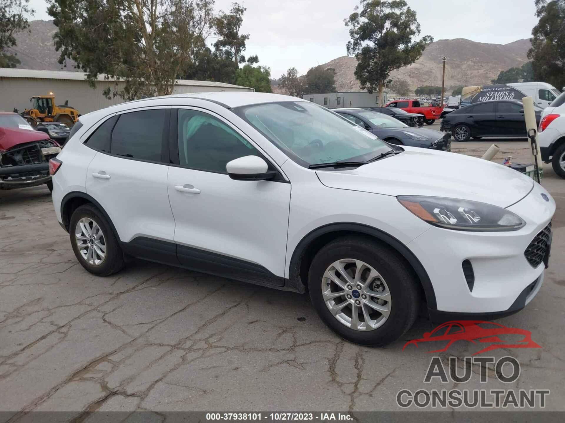 FORD ESCAPE 2021 - 1FMCU0G61MUA24460