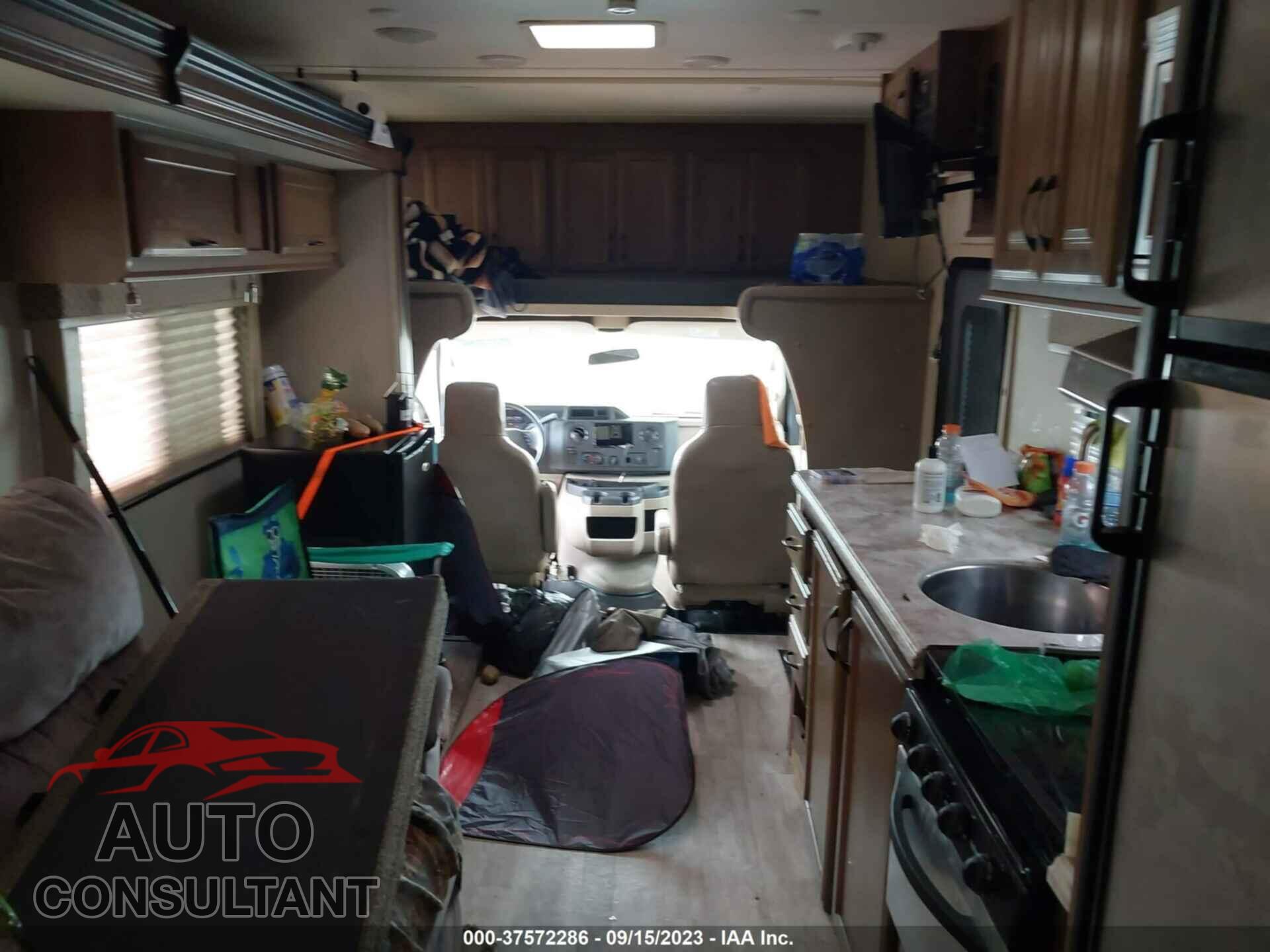 FORD E-450 CUTAWAY 2018 - 1FDXE4FS1JDC02237